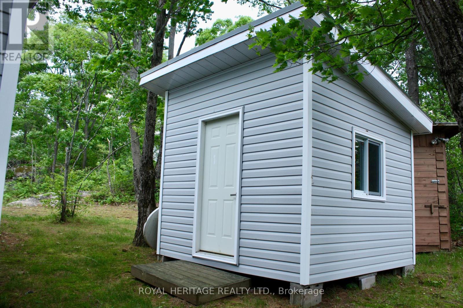 385 Island 38, Havelock-Belmont-Methuen, Ontario  K0L 2H0 - Photo 39 - X12213531