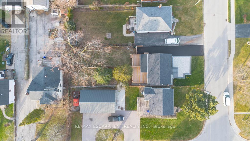 174 Roxborough Avenue, Hamilton, Ontario  L8E 1S5 - Photo 29 - X12213560