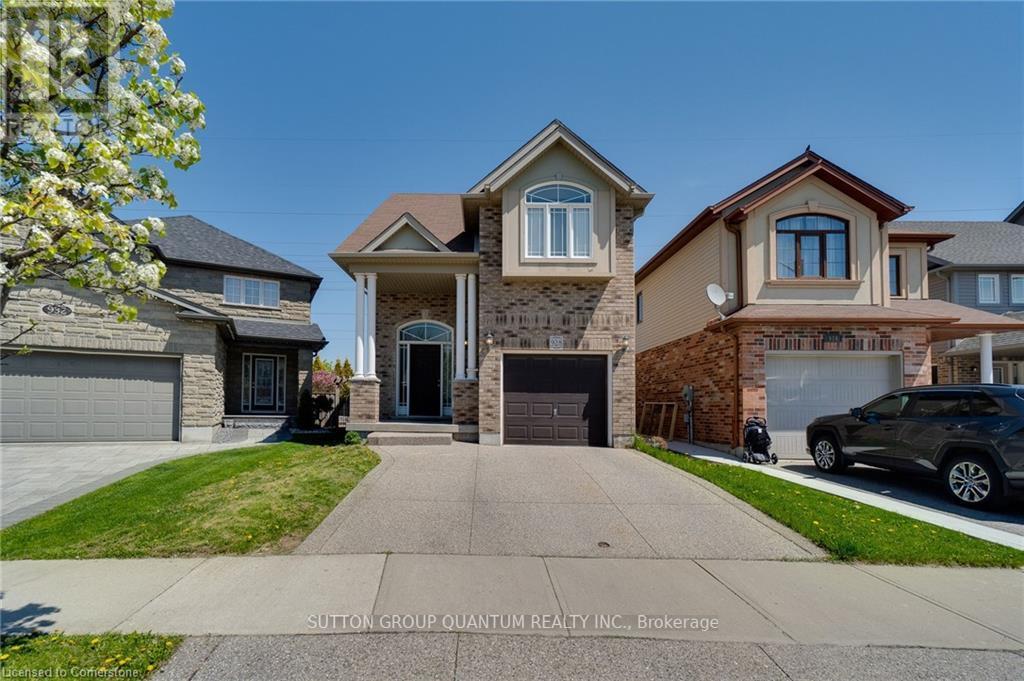 928 DUNBLANE COURT, Kitchener, Ontario