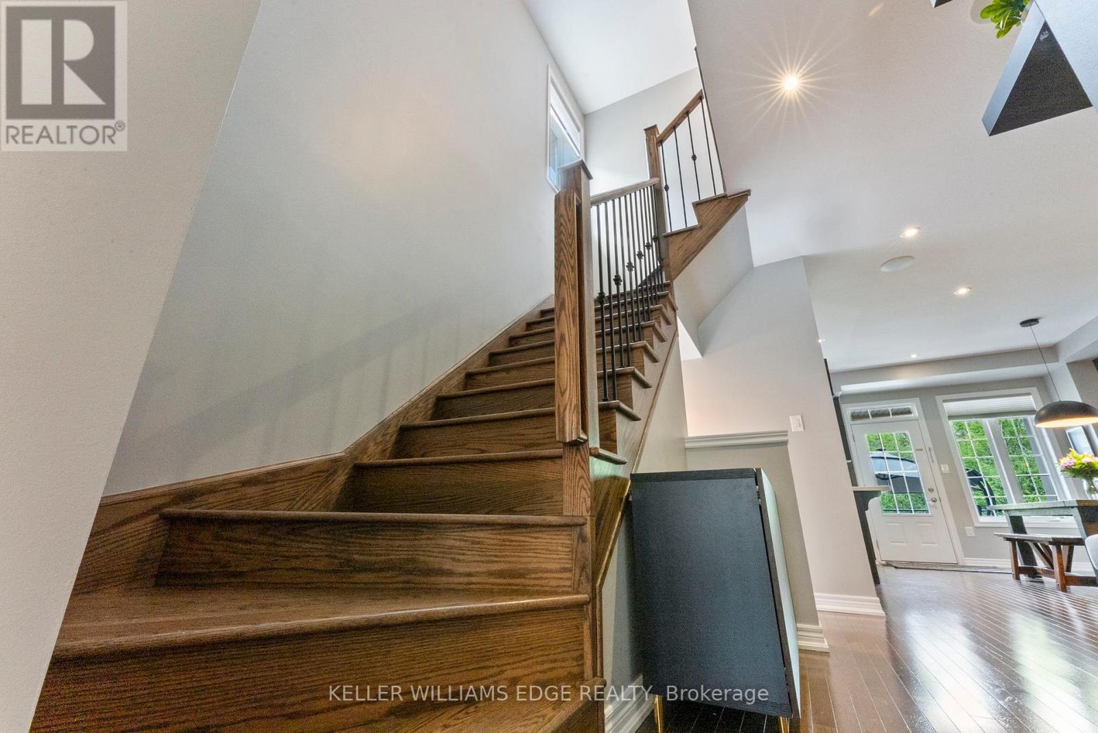 515 Winston Road, Grimsby, Ontario  L3M 0C8 - Photo 17 - X12213624