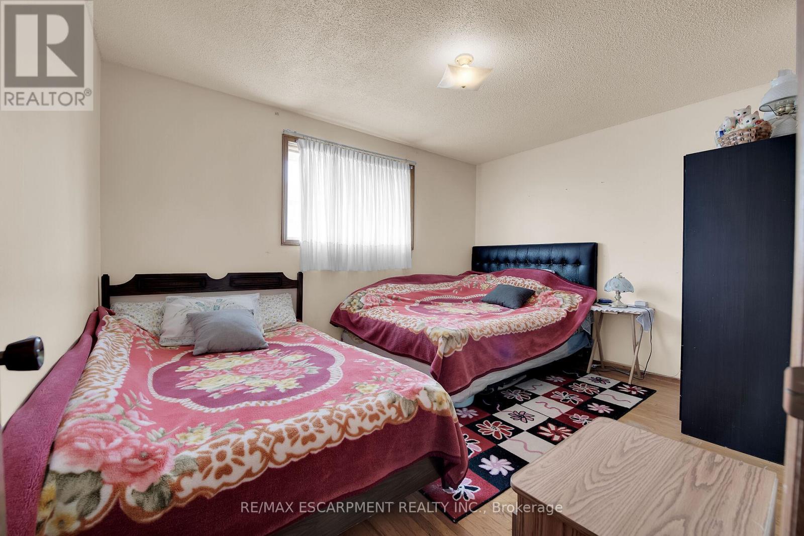45 Juniper Drive, Hamilton, Ontario  L8E 4C7 - Photo 26 - X12213693