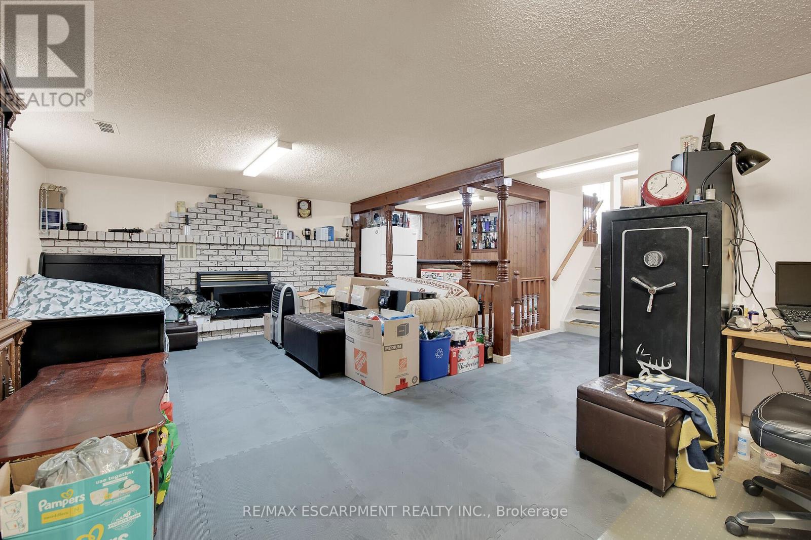 45 Juniper Drive, Hamilton, Ontario  L8E 4C7 - Photo 30 - X12213693