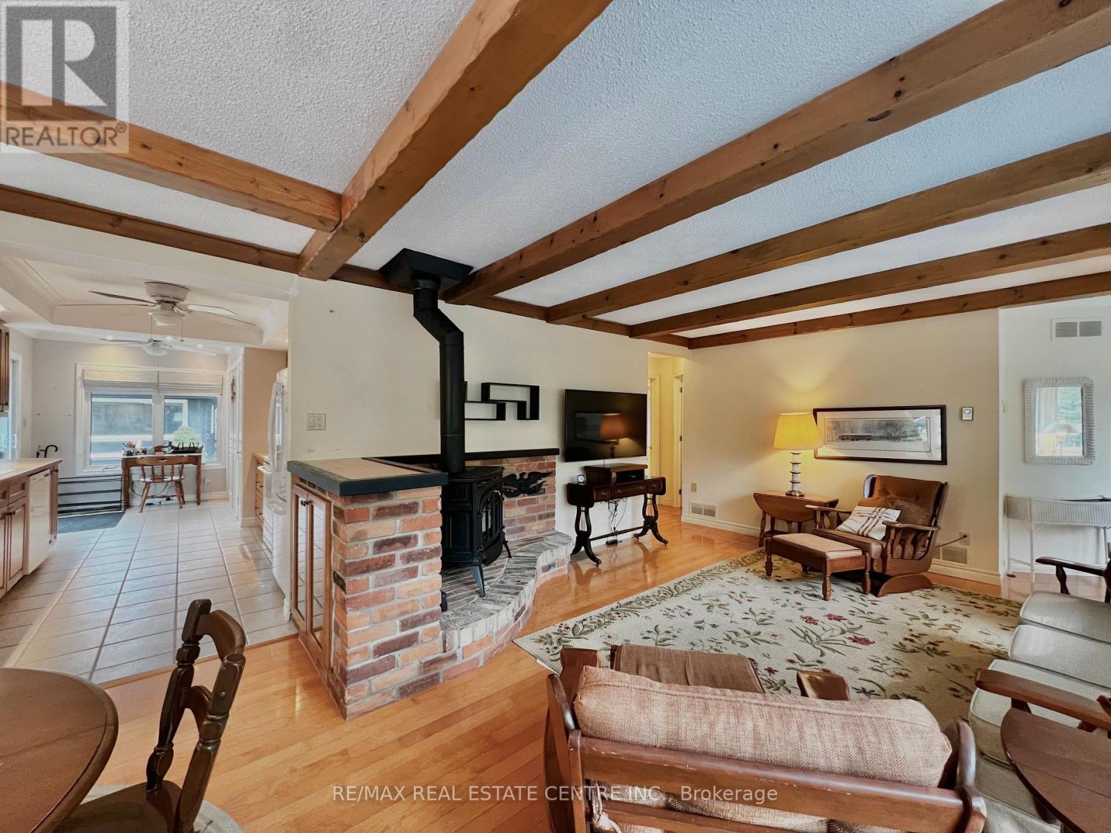 677303 Centre Road, Mulmur, Ontario  L9V 0E5 - Photo 20 - X12213702
