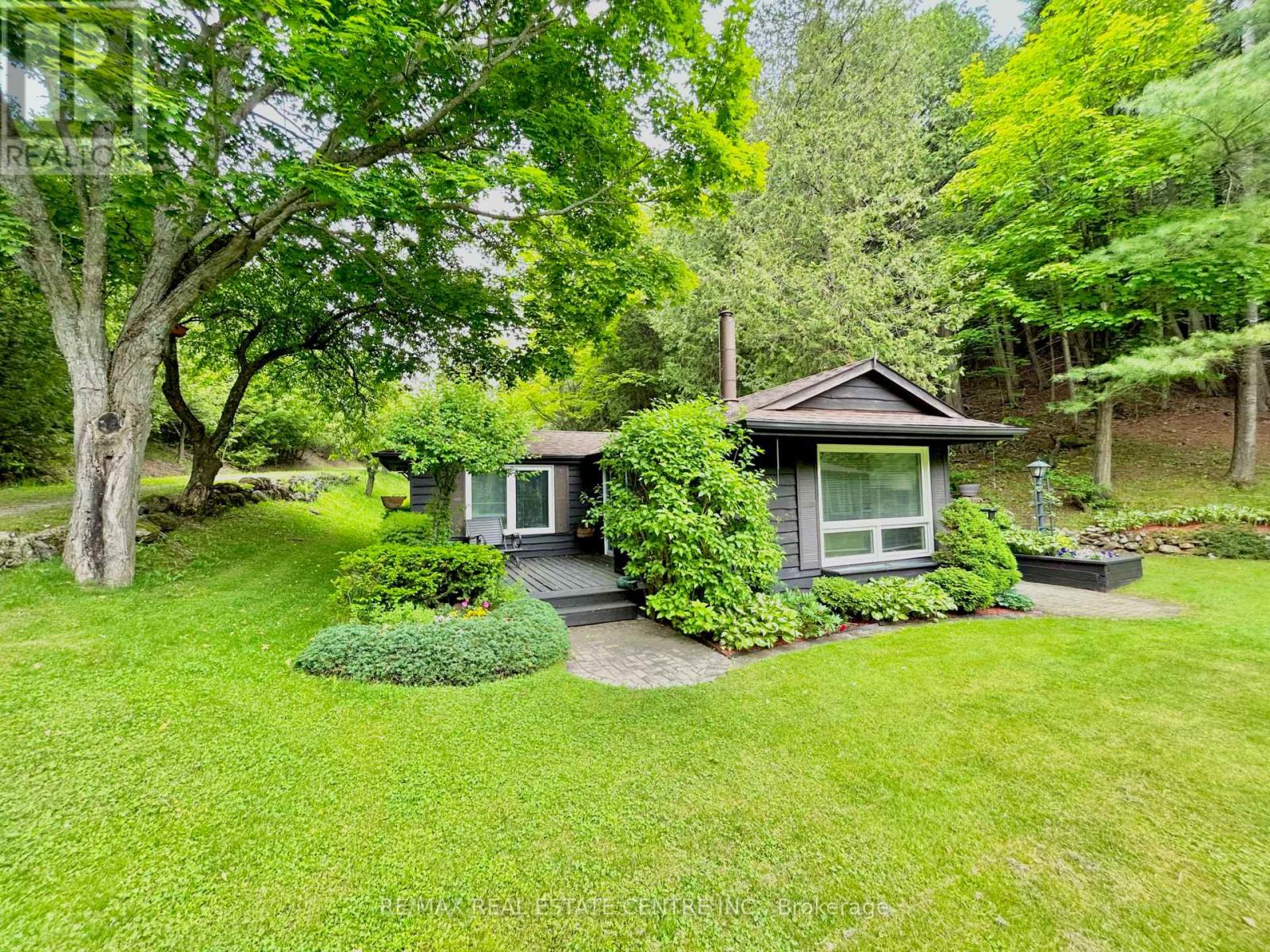 677303 Centre Road, Mulmur, Ontario  L9V 0E5 - Photo 33 - X12213702
