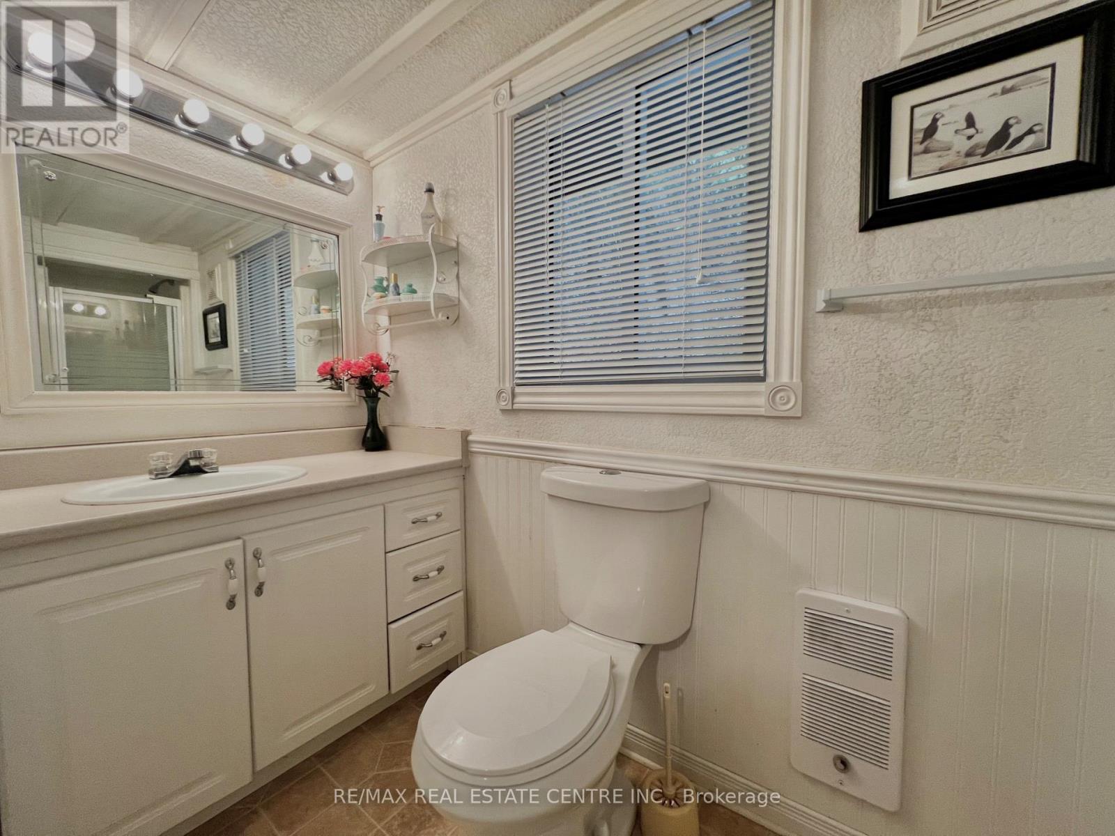 677303 Centre Road, Mulmur, Ontario  L9V 0E5 - Photo 40 - X12213702