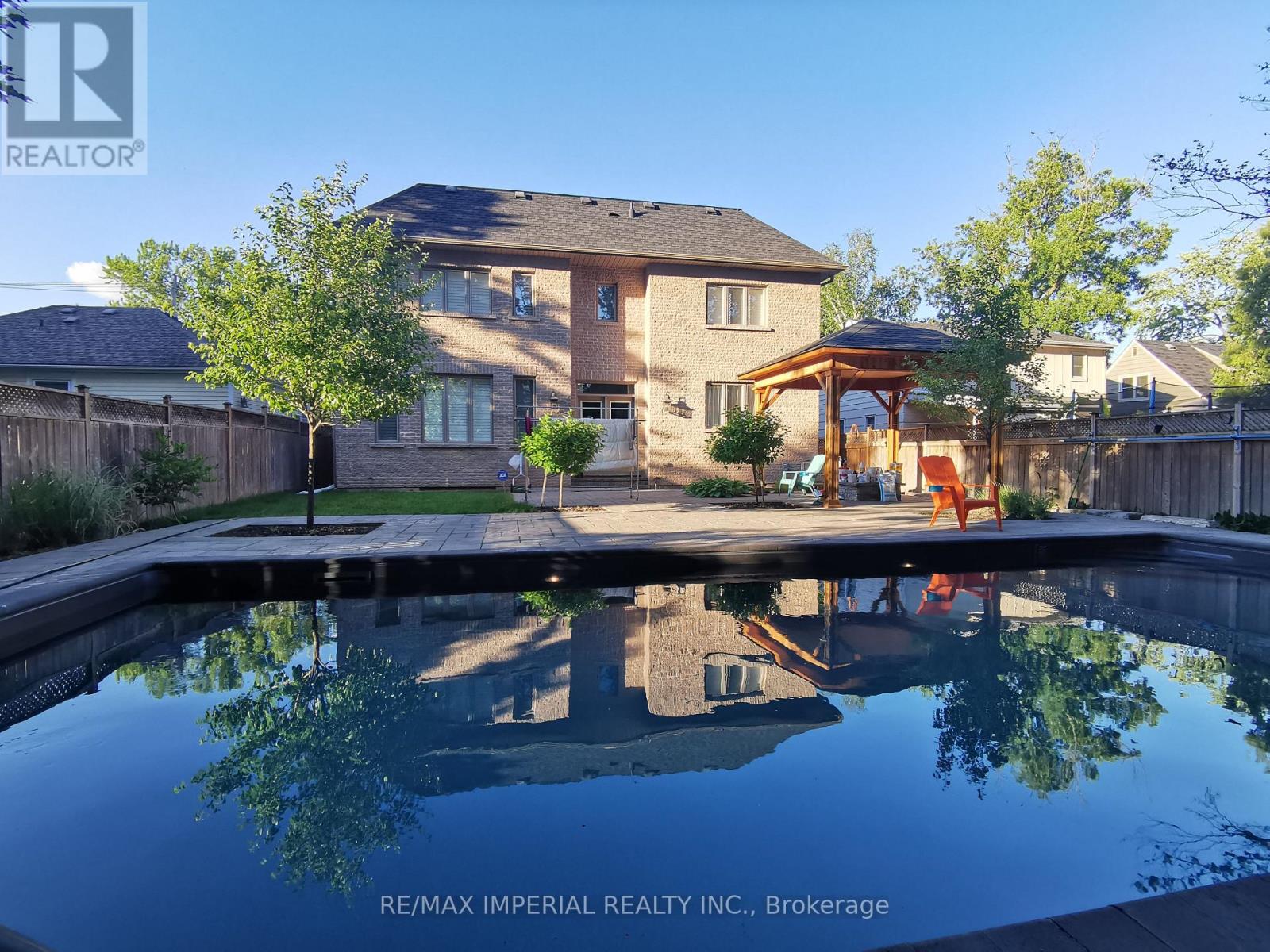 418 Queen Mary Drive Sw, Oakville, Ontario  L6K 3M1 - Photo 38 - W12158273