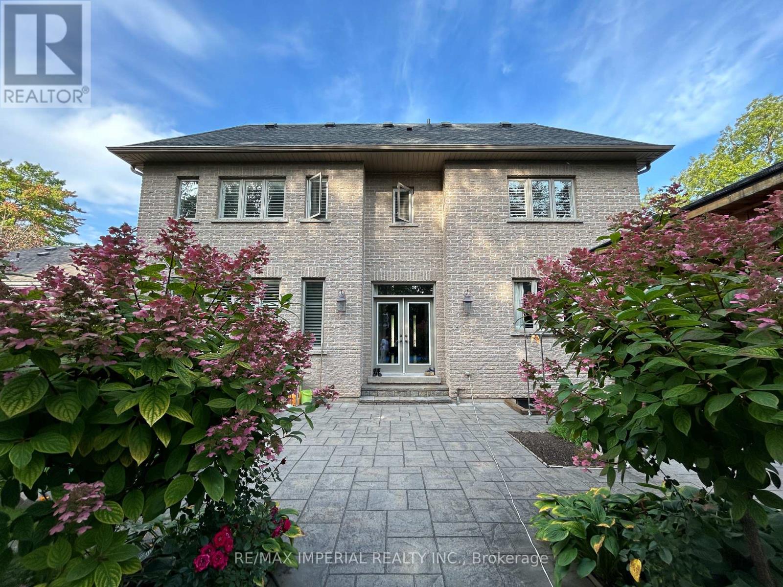 418 Queen Mary Drive Sw, Oakville, Ontario  L6K 3M1 - Photo 37 - W12158273
