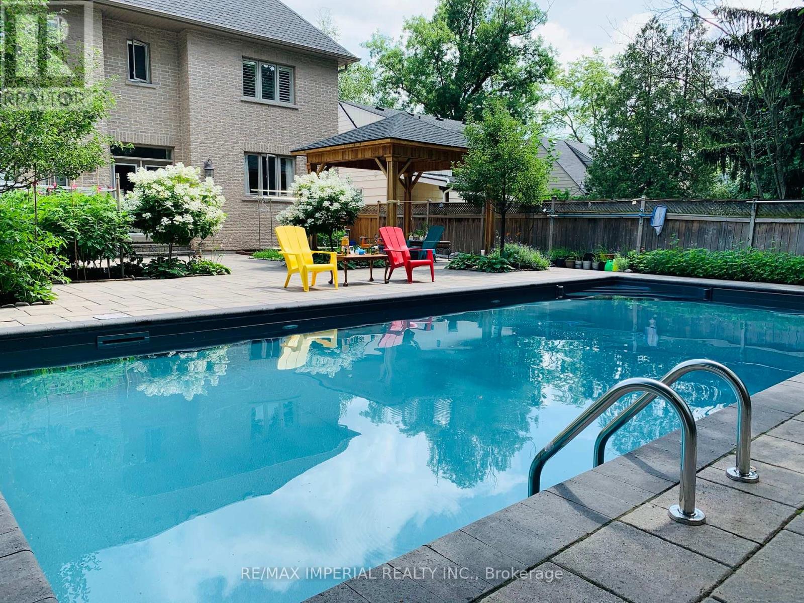 418 Queen Mary Drive Sw, Oakville, Ontario  L6K 3M1 - Photo 39 - W12158273
