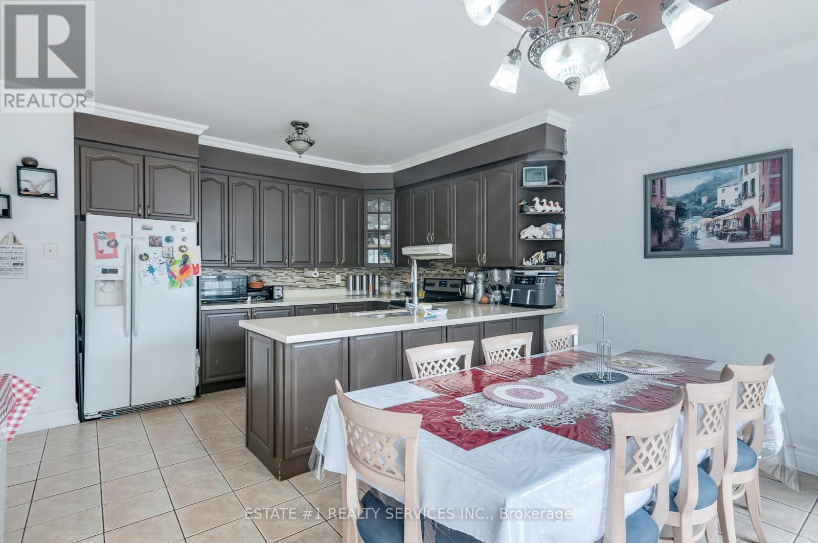 1 Harthill Court, Brampton, Ontario  L7A 2N9 - Photo 19 - W12186848