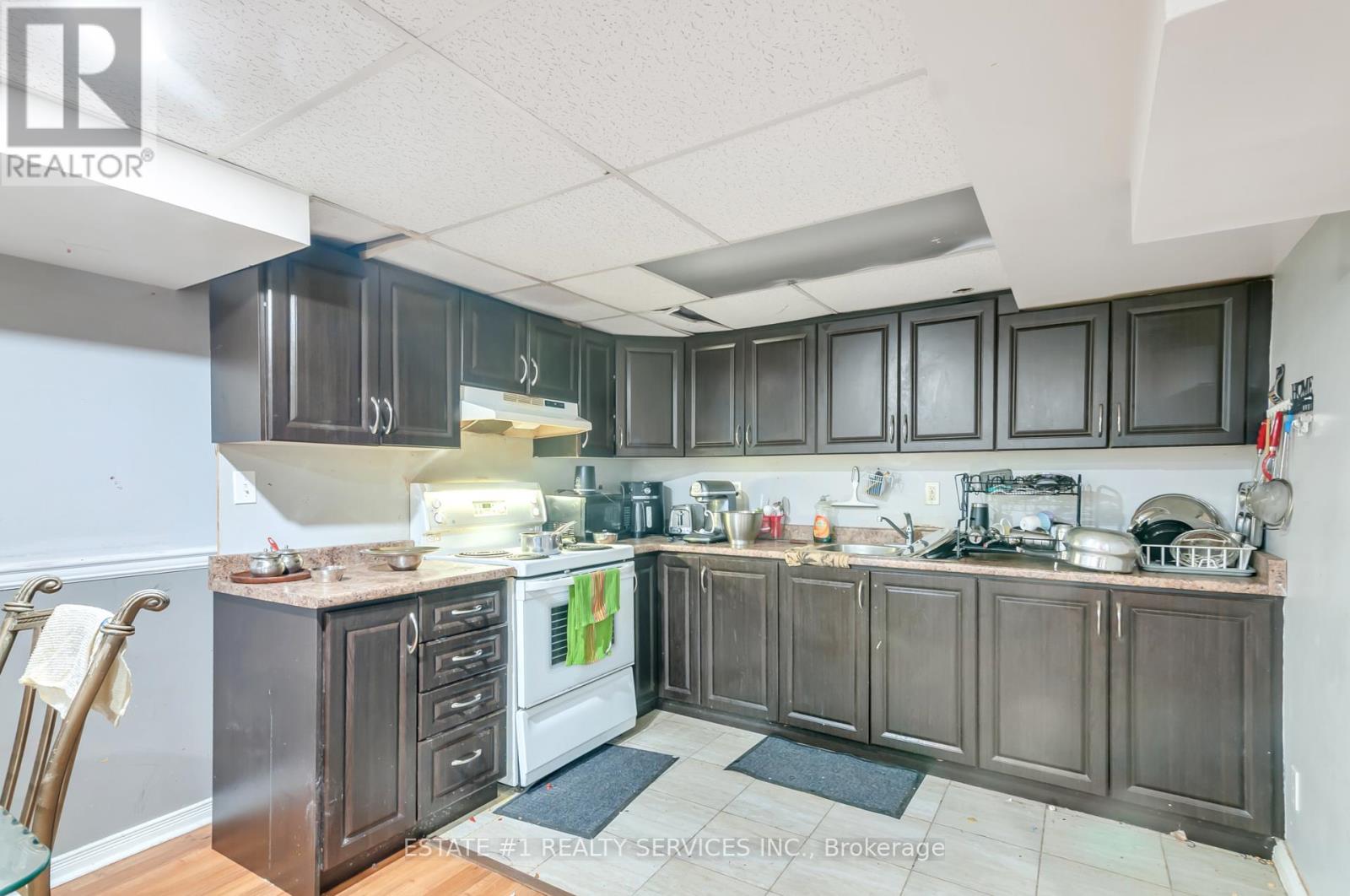 1 Harthill Court, Brampton, Ontario  L7A 2N9 - Photo 37 - W12186848