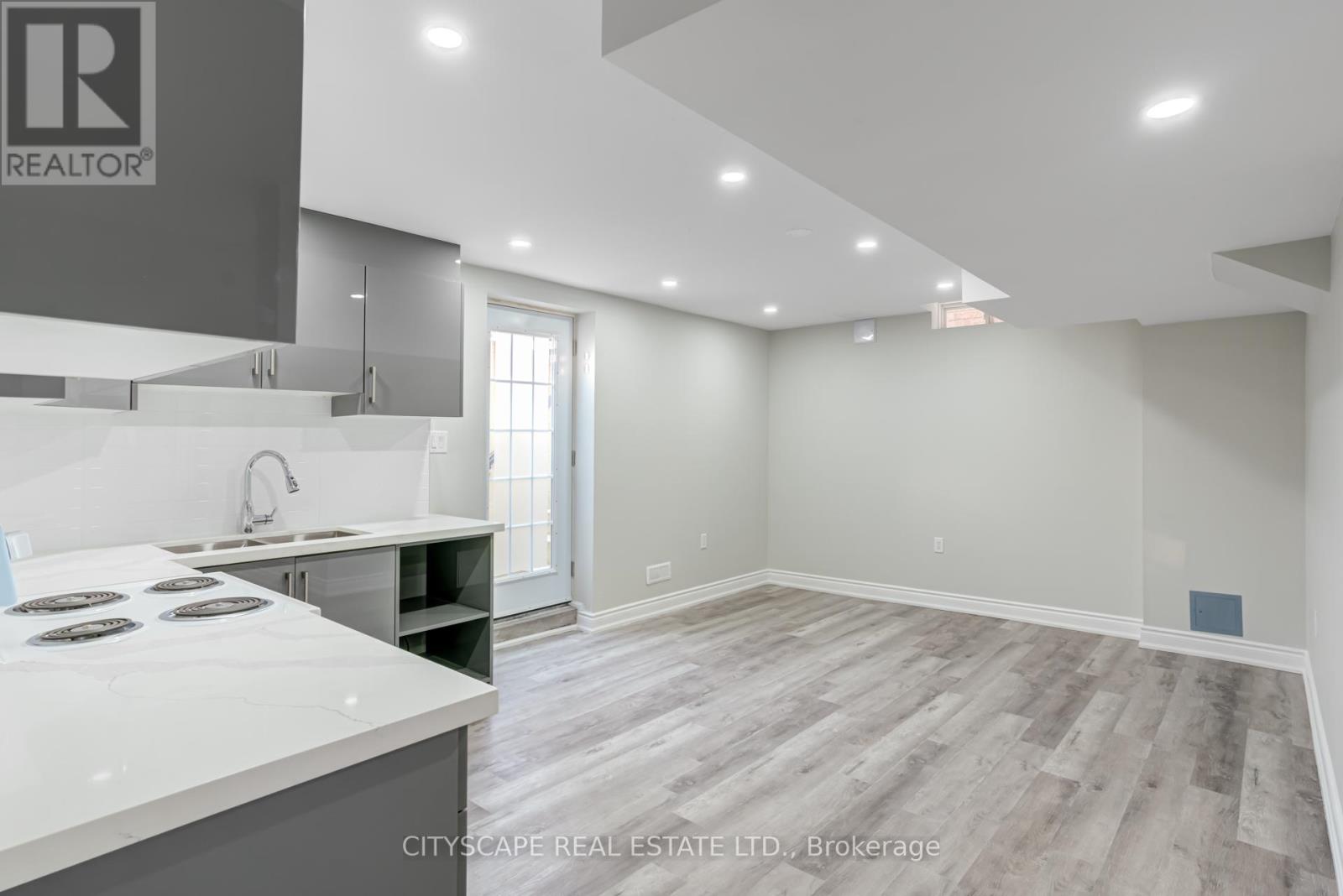 190 Fandango Drive, Brampton, Ontario  L6X 0L3 - Photo 40 - W12213718