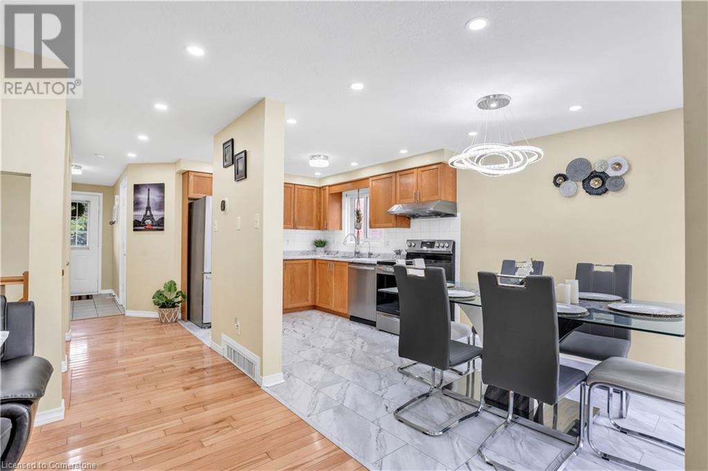 141 Wilderness Drive, Kitchener, Ontario  N2E 3R8 - Photo 14 - 40740246