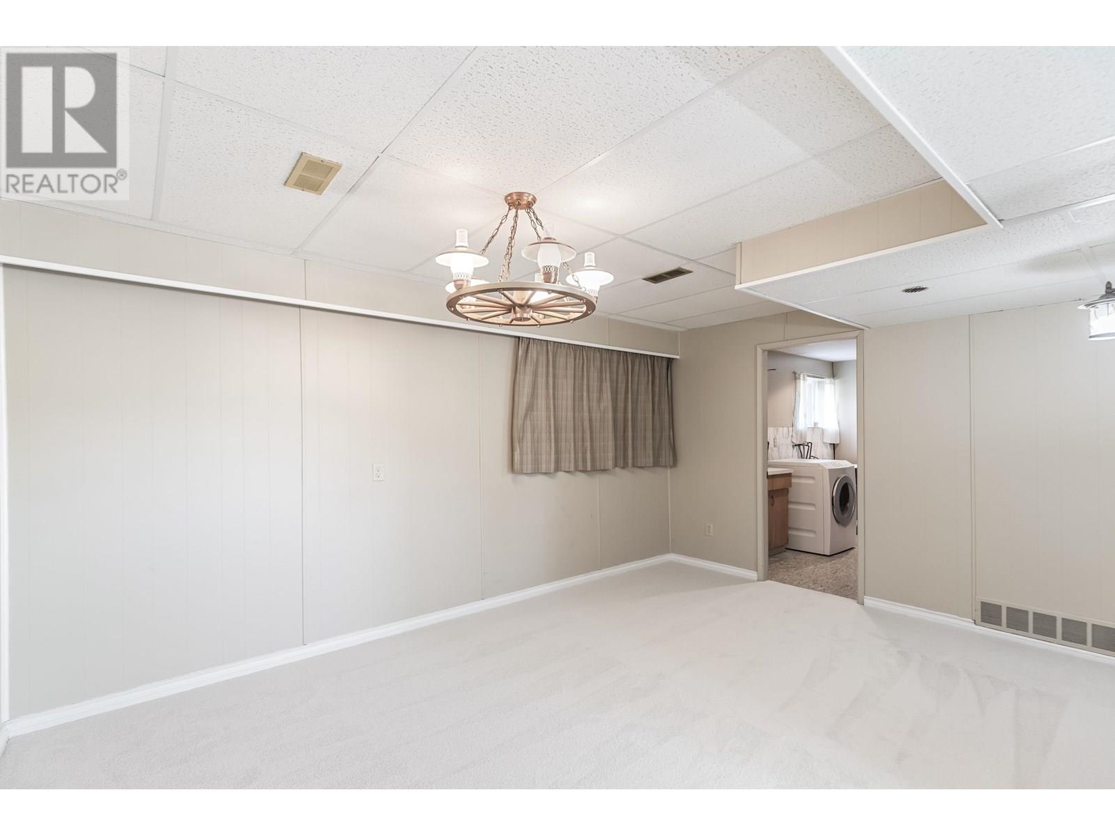 805 Everett Crescent, Burnaby, British Columbia  V5A 2N3 - Photo 26 - R3014346