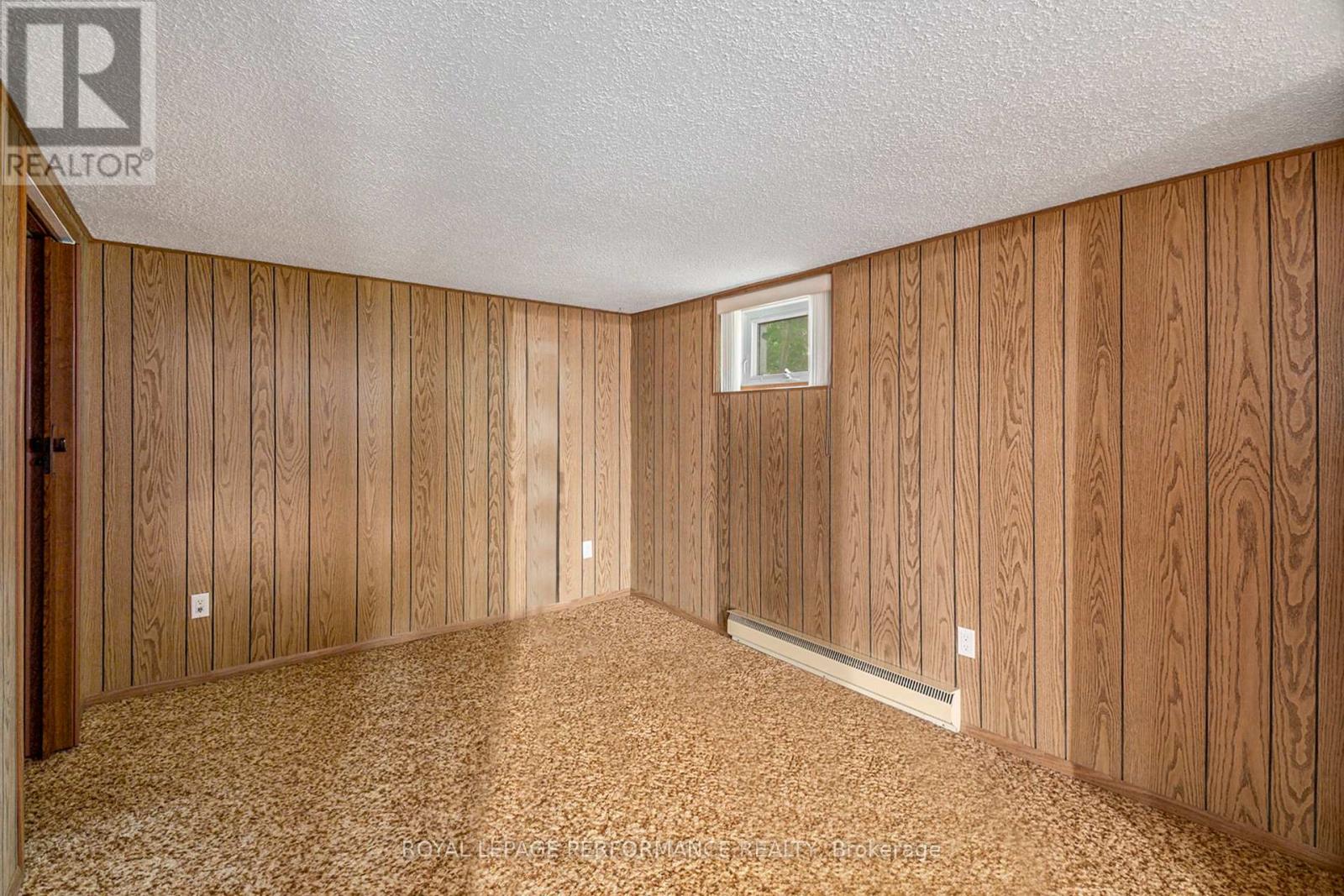 393 Allen Boulevard, Ottawa, Ontario  K1P 7B6 - Photo 27 - X12210609