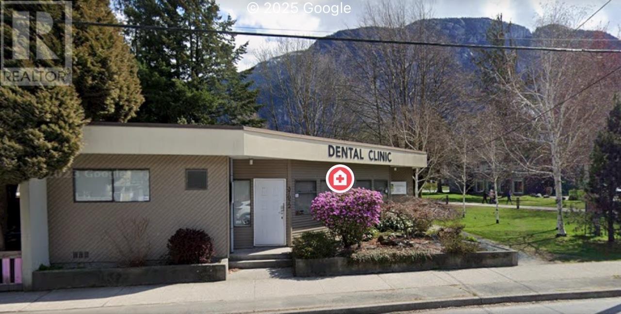 37972 Second Avenue, Squamish, British Columbia  V0N 3G0 - Photo 1 - C8069927