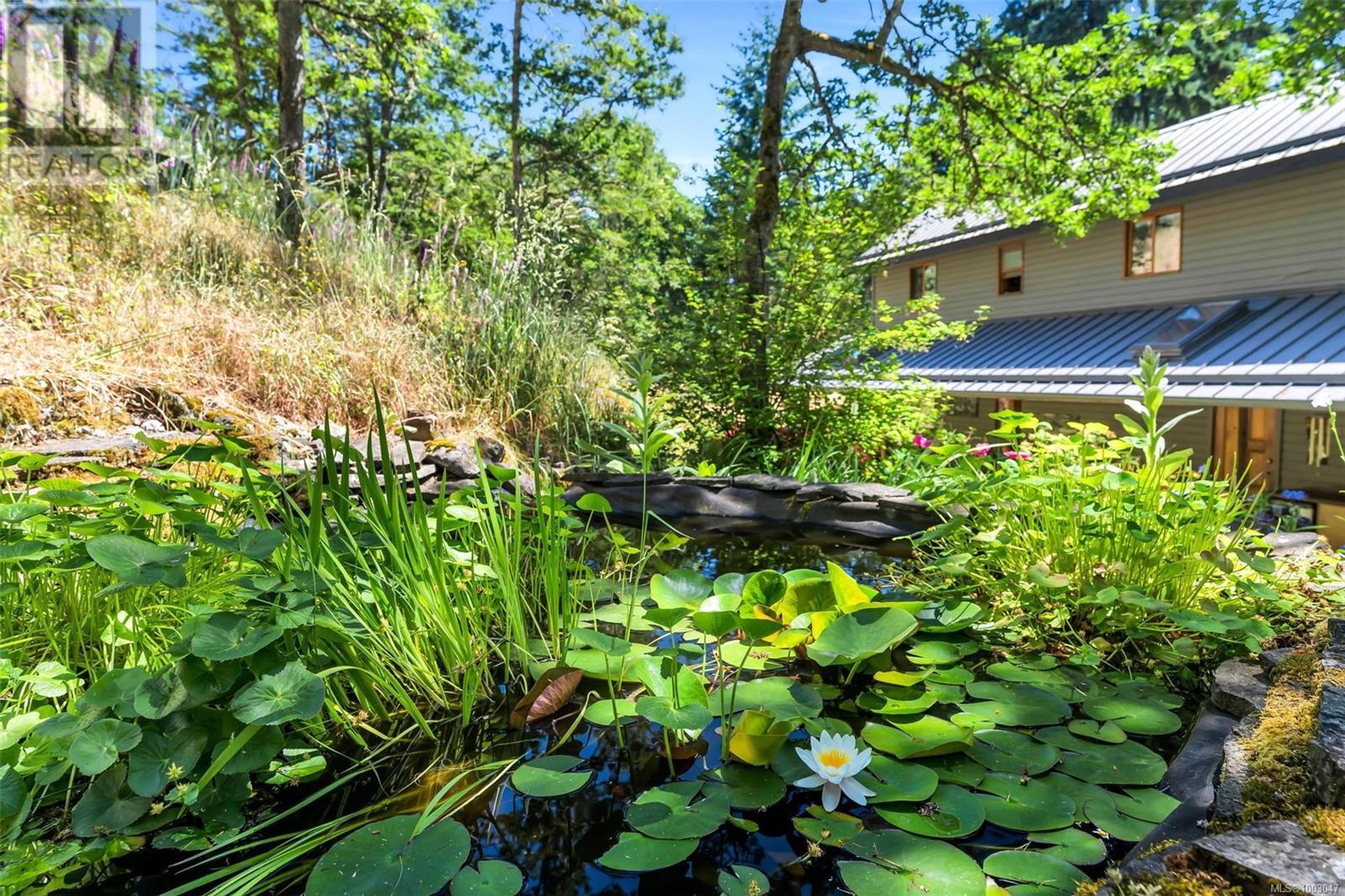 997 Herd Rd, Duncan, British Columbia  V9L 5W9 - Photo 60 - 1003047