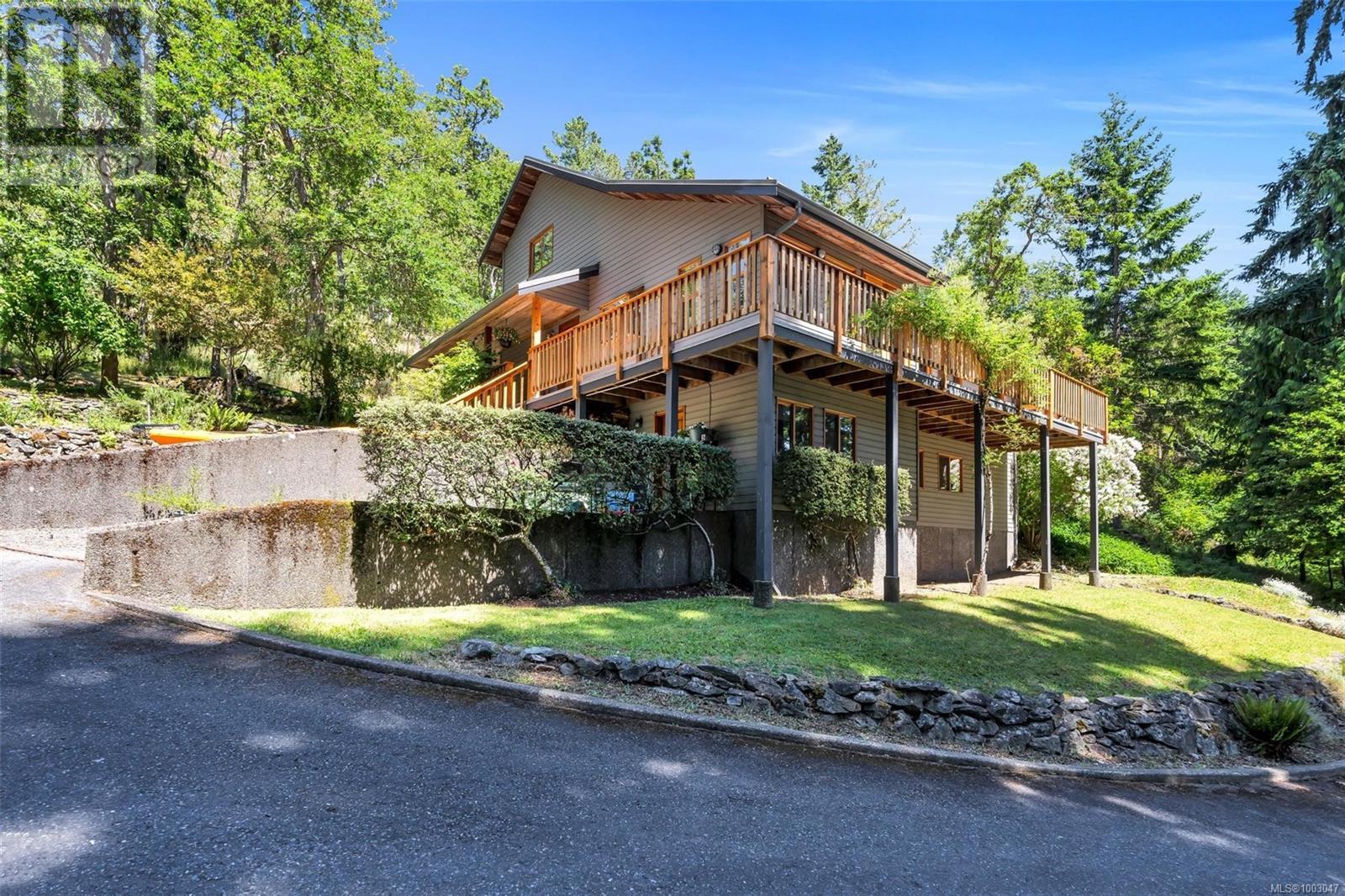 997 Herd Rd, Duncan, British Columbia