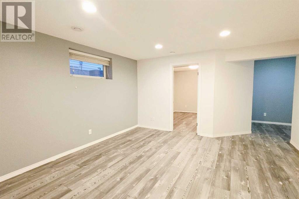 7915 Wentworth Drive Sw, Calgary, Alberta  T3H 4P2 - Photo 29 - A2226100