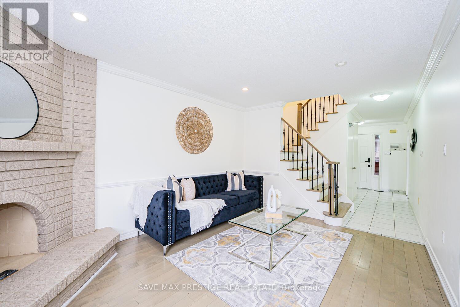 36 Kentucky Drive, Brampton, Ontario  L6Y 4E9 - Photo 11 - W12204520