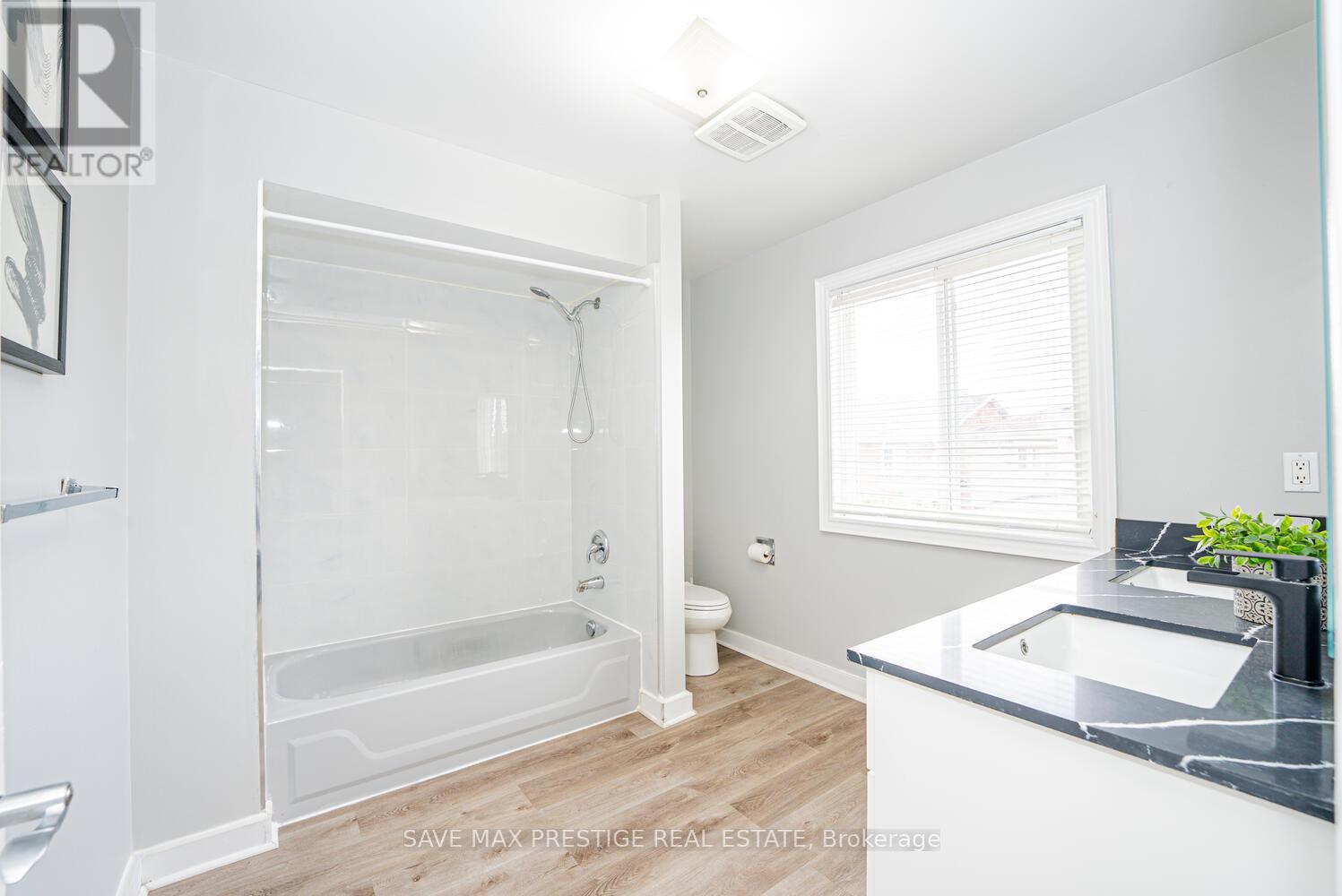 36 Kentucky Drive, Brampton, Ontario  L6Y 4E9 - Photo 23 - W12204520