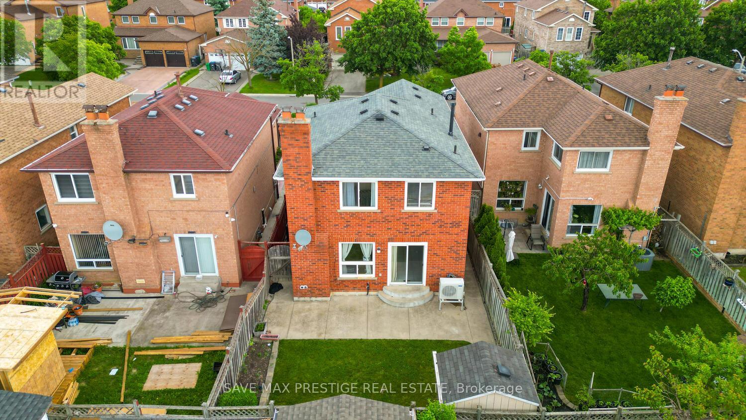36 Kentucky Drive, Brampton, Ontario  L6Y 4E9 - Photo 47 - W12204520
