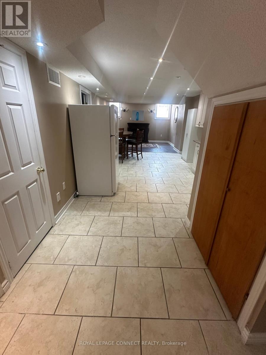 534 Warhol Way, Mississauga, Ontario  L5W 1M2 - Photo 24 - W12207737