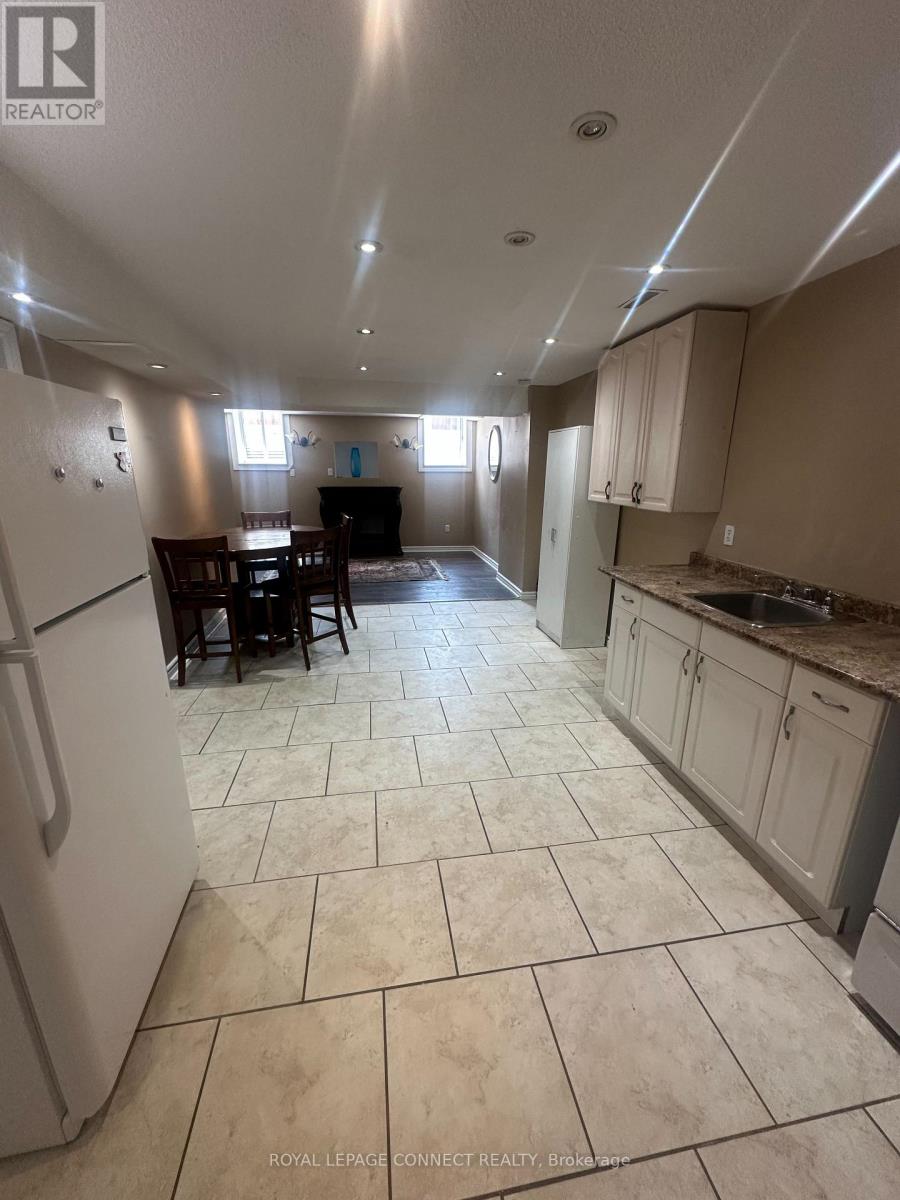 534 Warhol Way, Mississauga, Ontario  L5W 1M2 - Photo 26 - W12207737