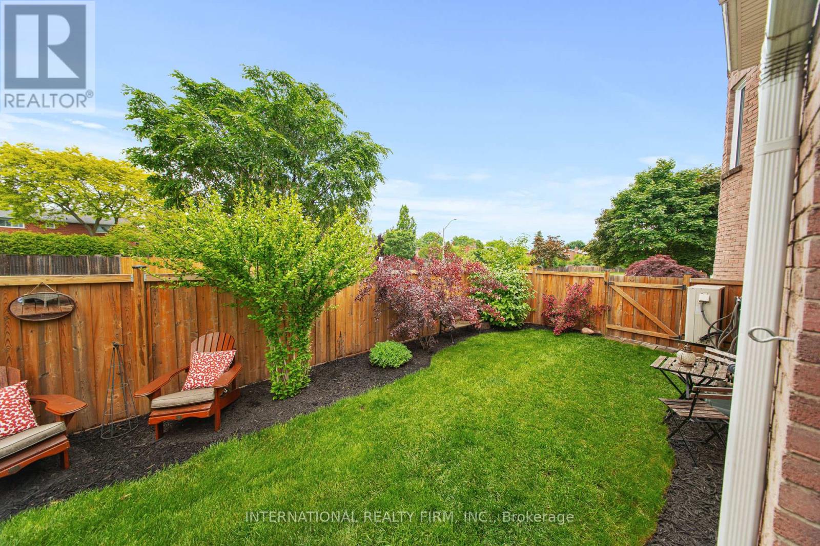 1088 Runnymead Crescent, Oakville, Ontario  L6M 1C4 - Photo 47 - W12213253