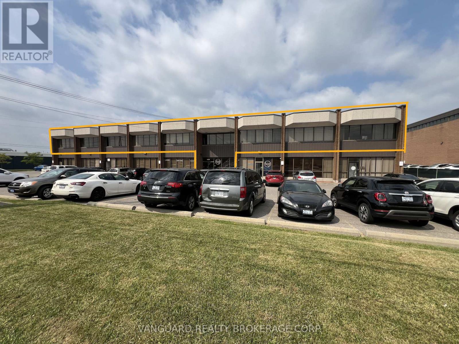 200 - 430 Signet Drive, Toronto, Ontario  M9L 2T6 - Photo 1 - W11900298