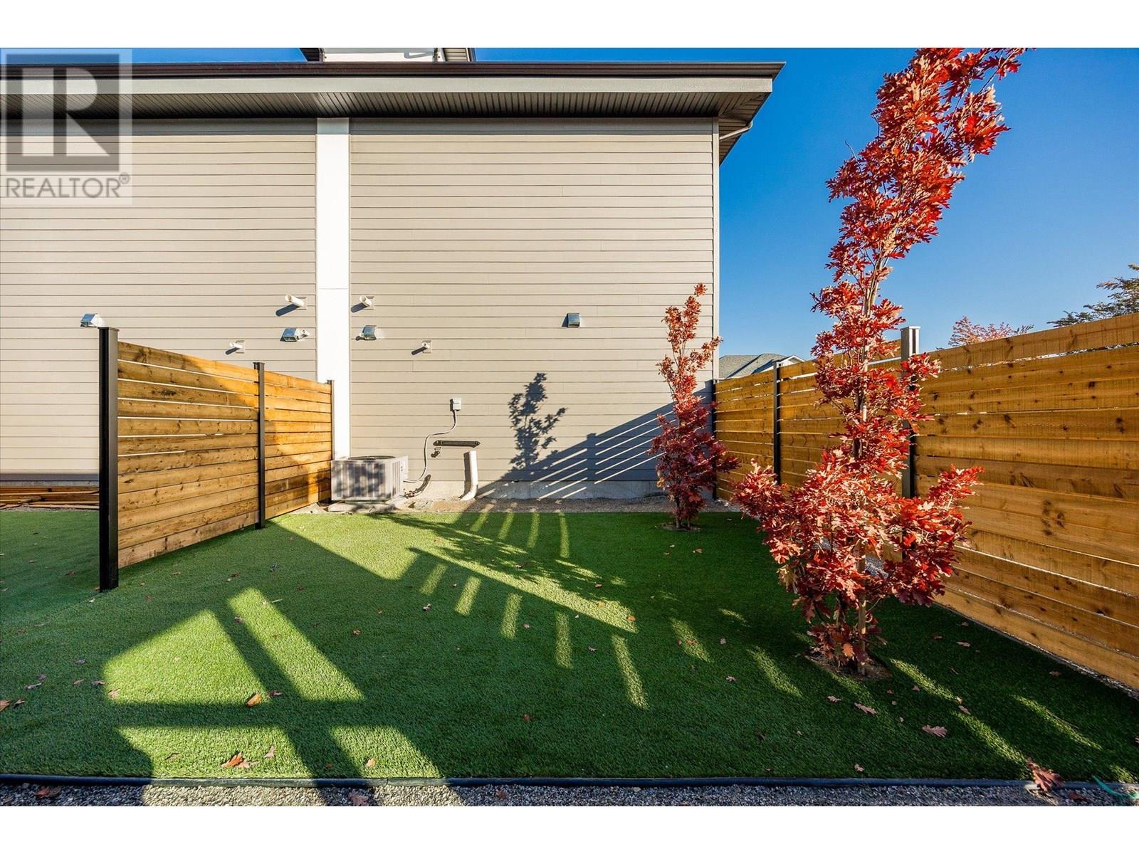 745 Patterson Avenue Unit# 1, Kelowna, British Columbia  V1Y 5C9 - Photo 28 - 10351671