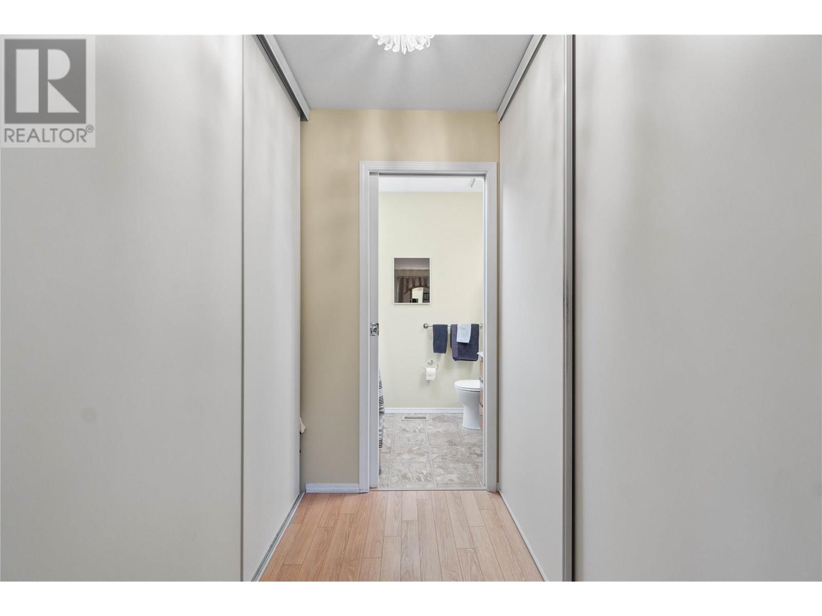 111 Harbourfront Drive Nw Unit# 11, Salmon Arm, British Columbia  V1E 1A3 - Photo 16 - 10351751