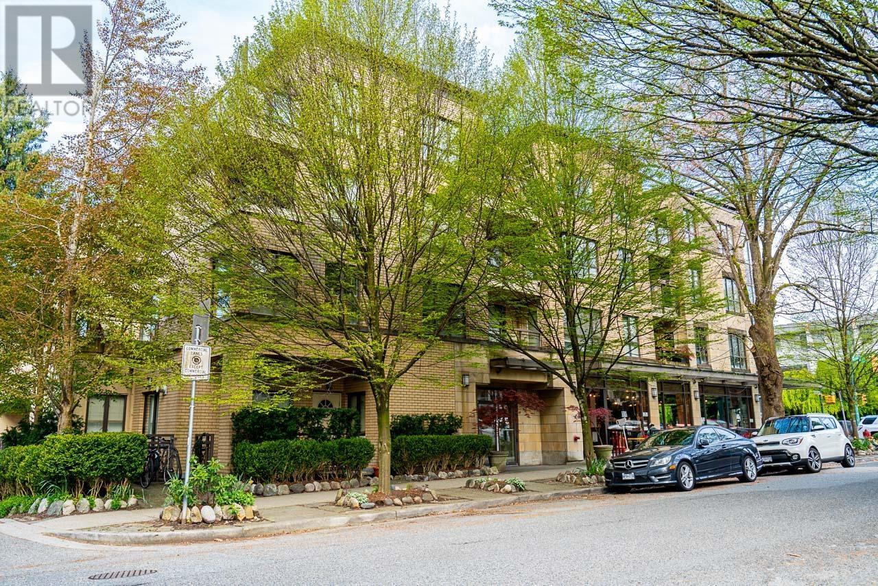 301 2015 Trafalgar Street, Vancouver, British Columbia  V6K 1P7 - Photo 1 - R3014096