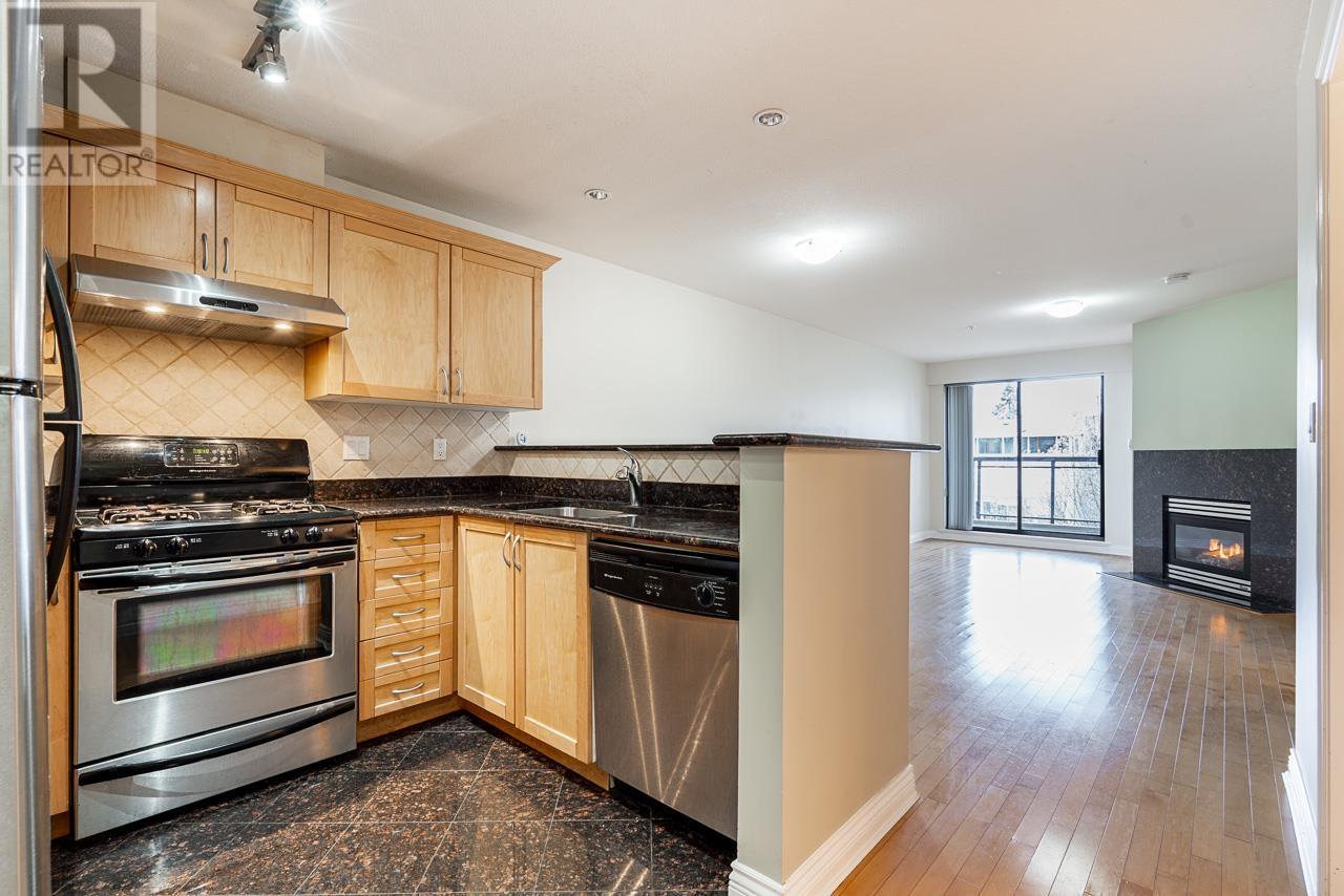 301 2015 Trafalgar Street, Vancouver, British Columbia  V6K 1P7 - Photo 7 - R3014096