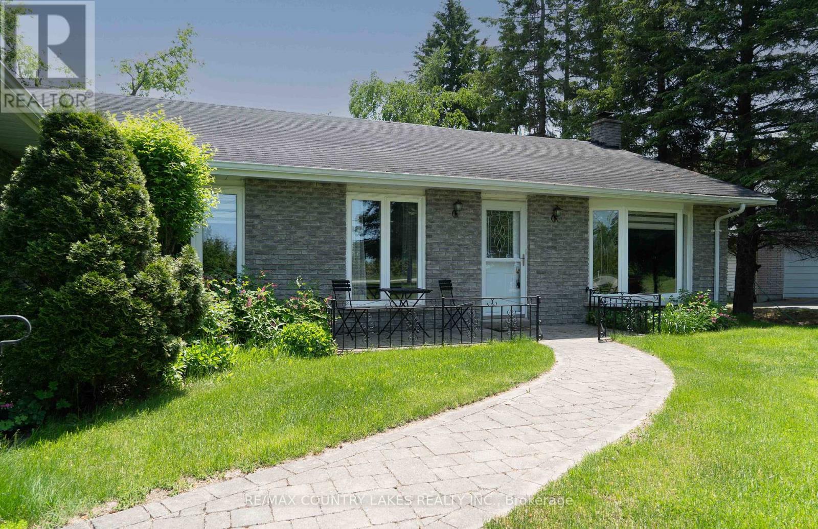 1389 Canal Road, Ramara, Ontario  L0K 1B0 - Photo 46 - S12131103