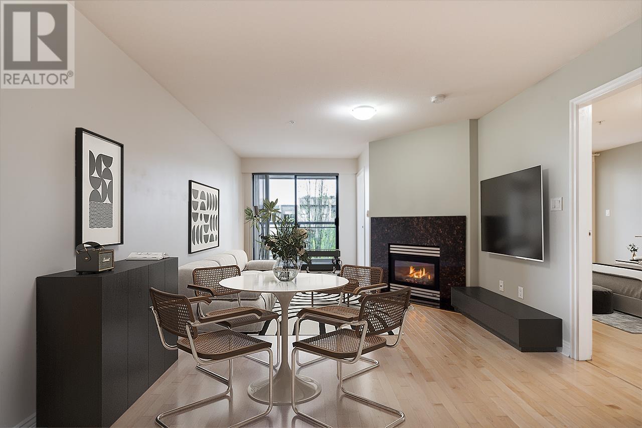 301 2015 Trafalgar Street, Vancouver, British Columbia  V6K 1P7 - Photo 13 - R3014096