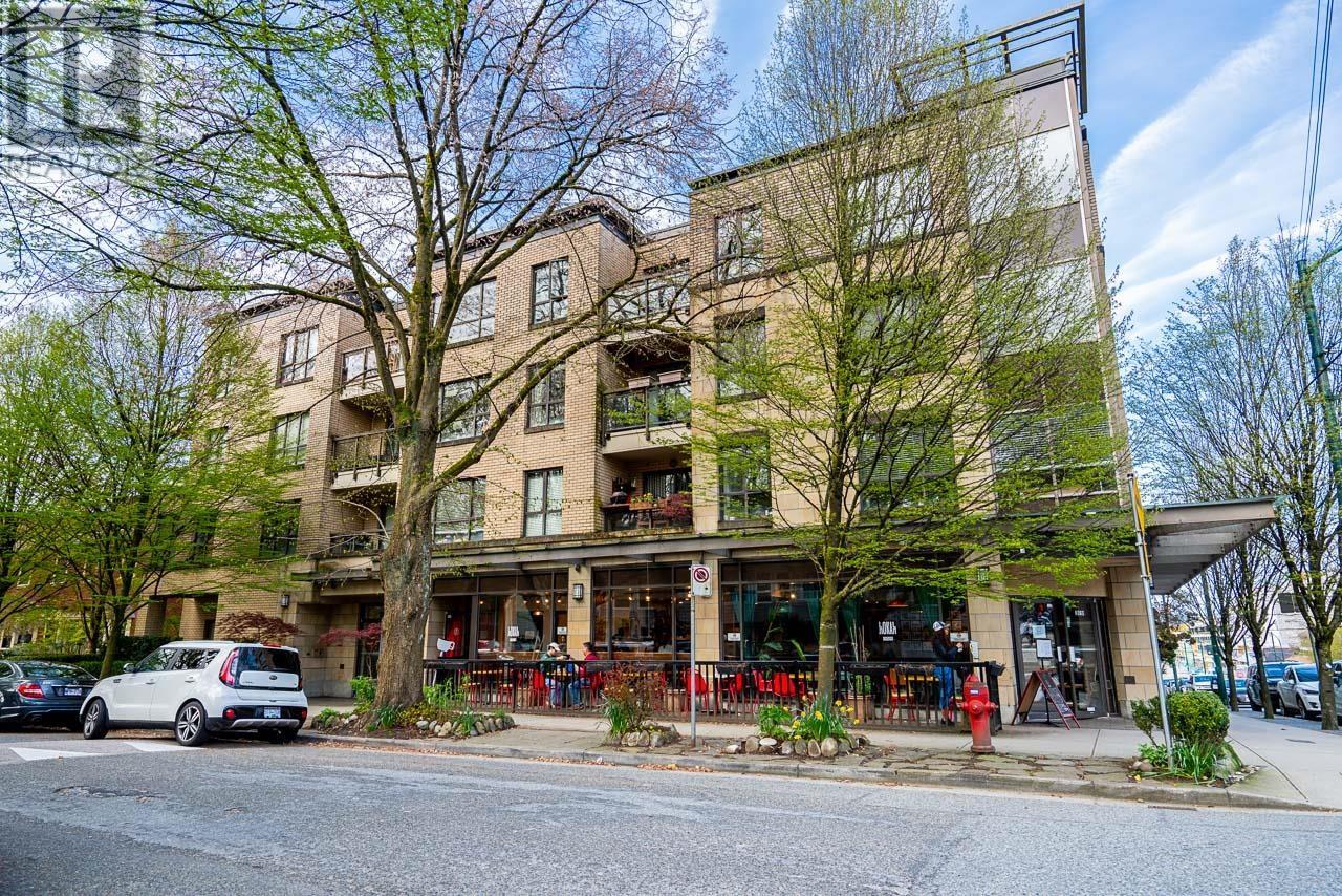 301 2015 Trafalgar Street, Vancouver, British Columbia  V6K 1P7 - Photo 3 - R3014096