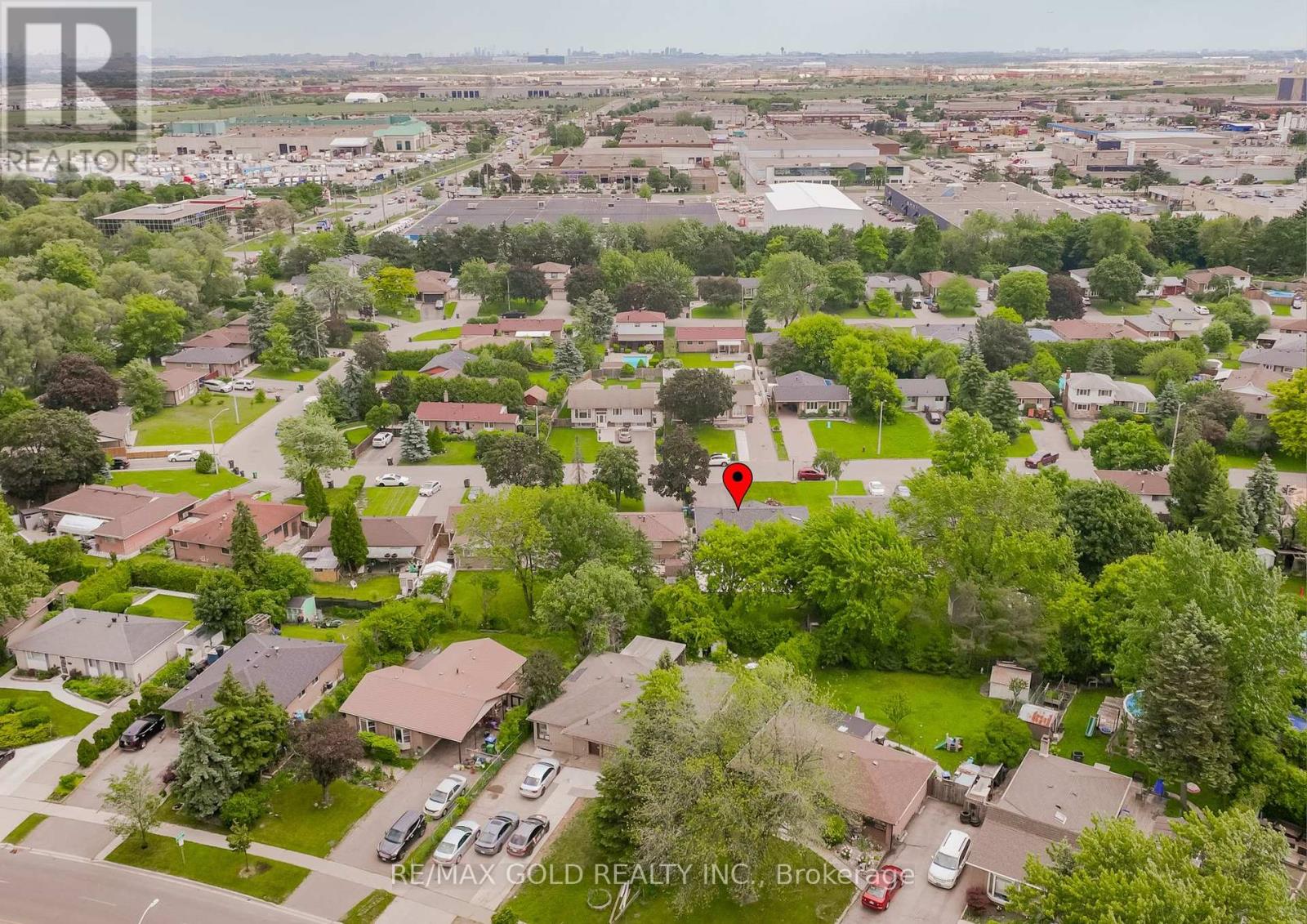 48 Drury Crescent, Brampton, Ontario  L6T 1L2 - Photo 47 - W12213076