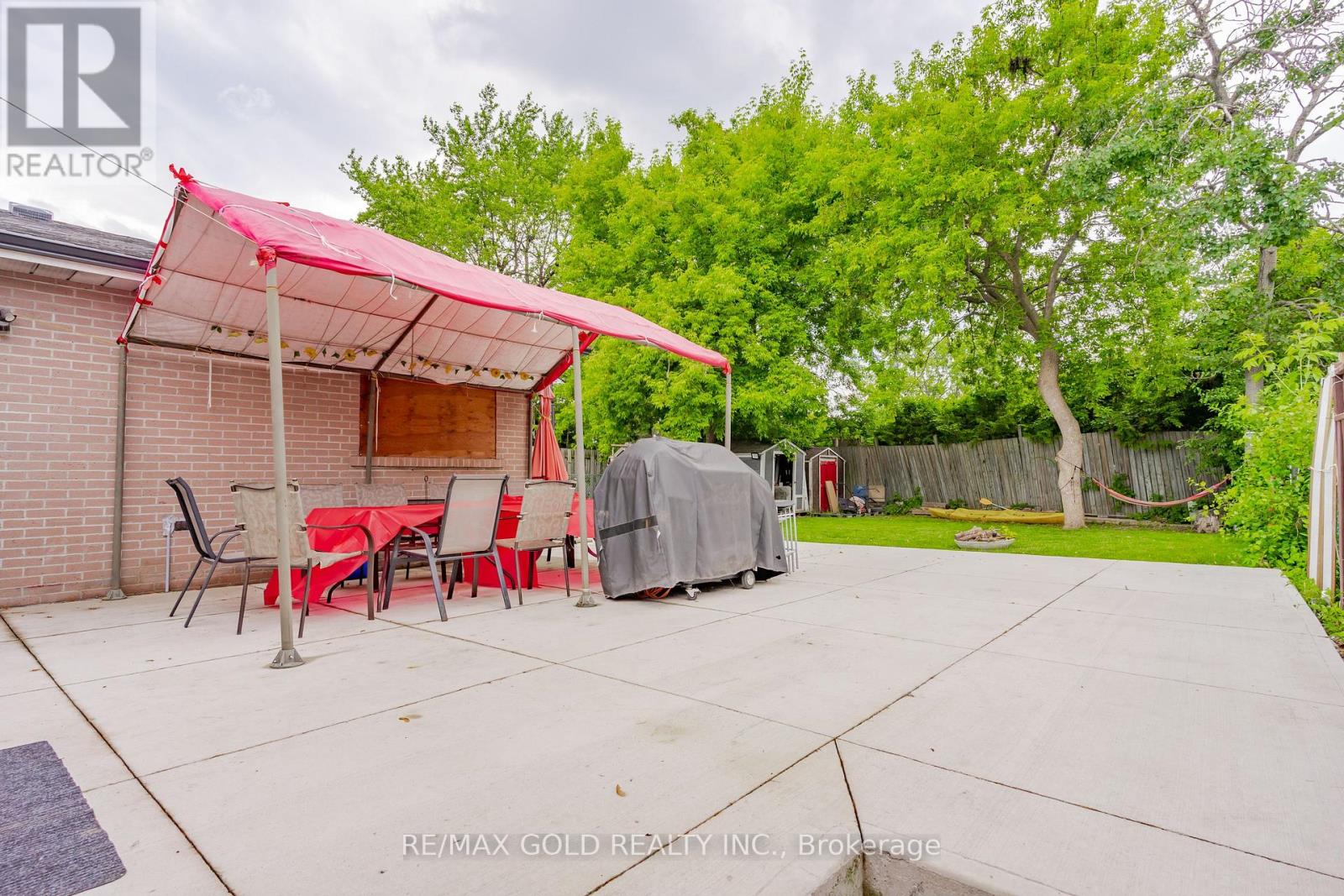 48 Drury Crescent, Brampton, Ontario  L6T 1L2 - Photo 39 - W12213076