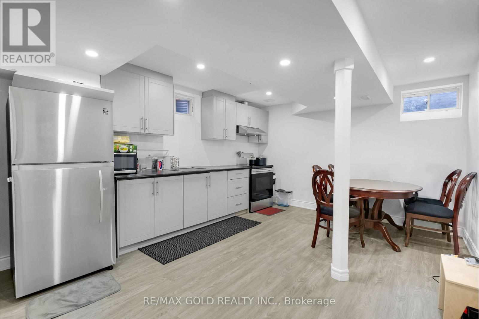 30 Cooke Avenue, Brantford, Ontario  N3T 0S1 - Photo 35 - X12213575