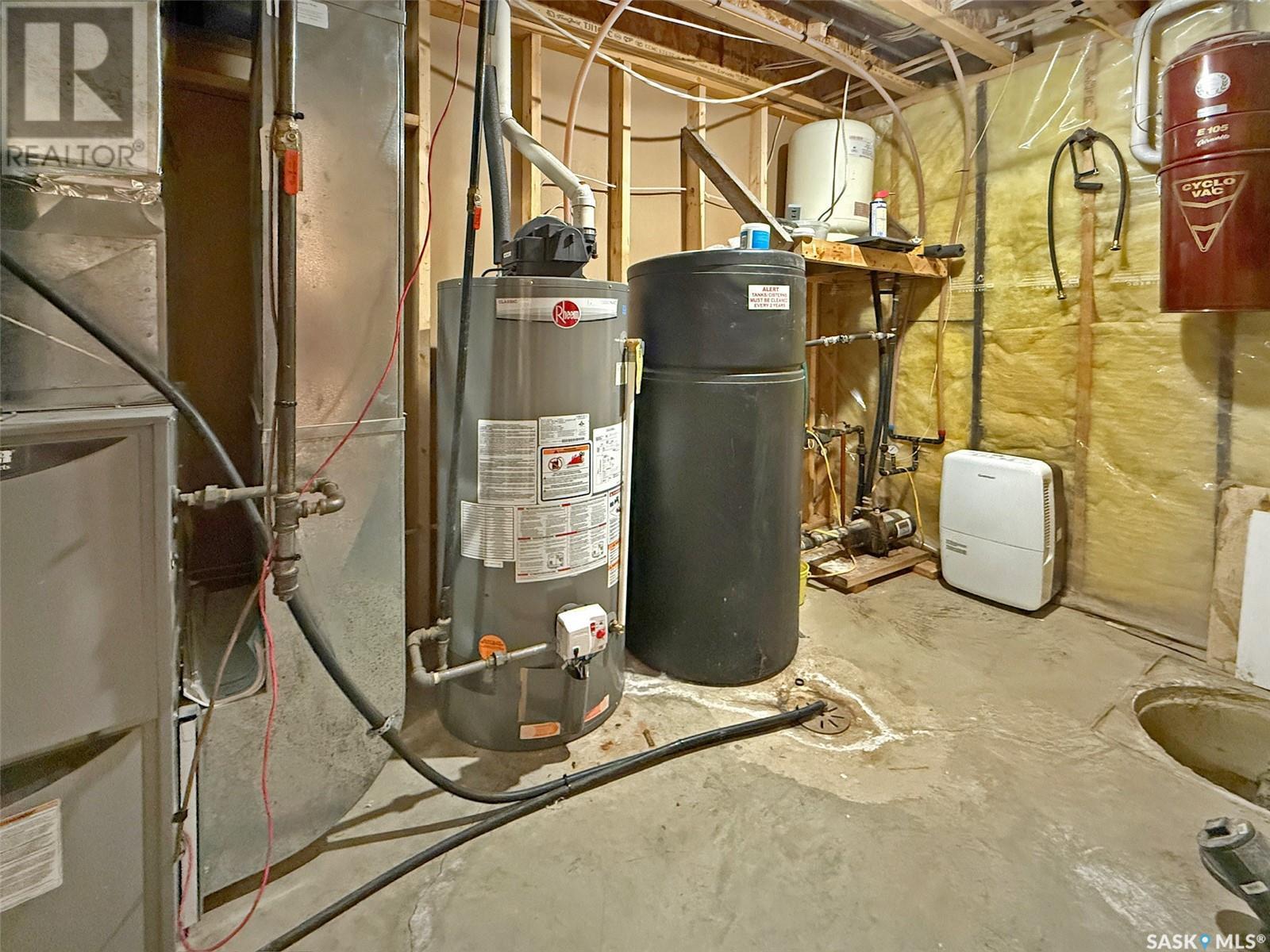 216 Pacific Avenue, Swift Current Rm No. 137, Saskatchewan  S9H 4V1 - Photo 21 - SK004470