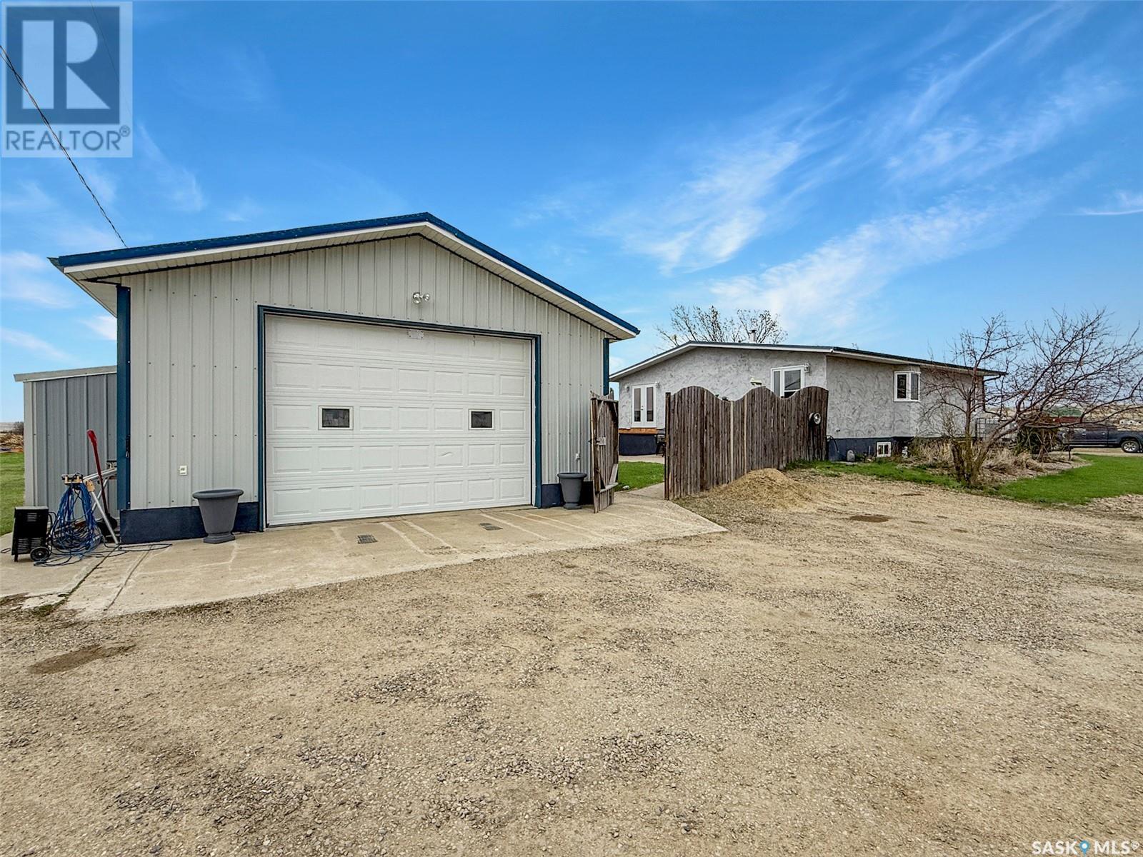 216 Pacific Avenue, Swift Current Rm No. 137, Saskatchewan  S9H 4V1 - Photo 25 - SK004470