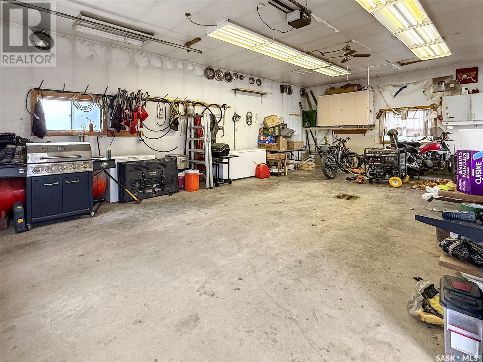 216 Pacific Avenue, Swift Current Rm No. 137, Saskatchewan  S9H 4V1 - Photo 26 - SK004470