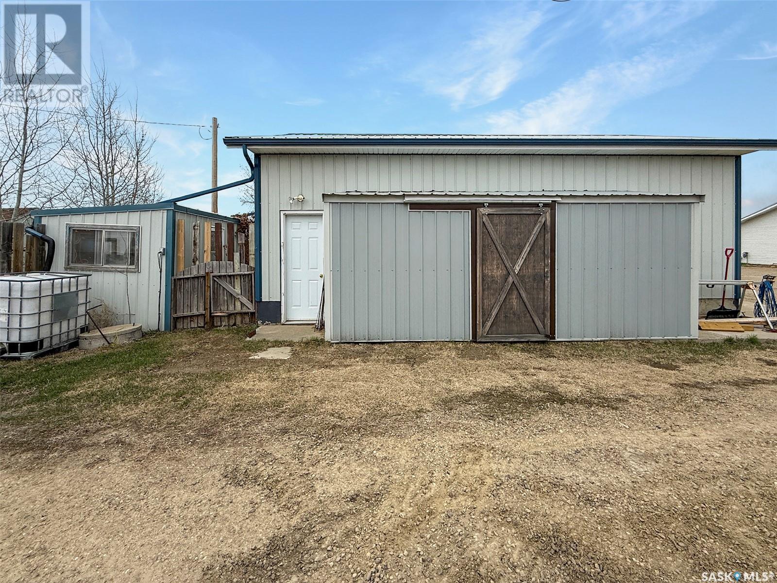 216 Pacific Avenue, Swift Current Rm No. 137, Saskatchewan  S9H 4V1 - Photo 36 - SK004470