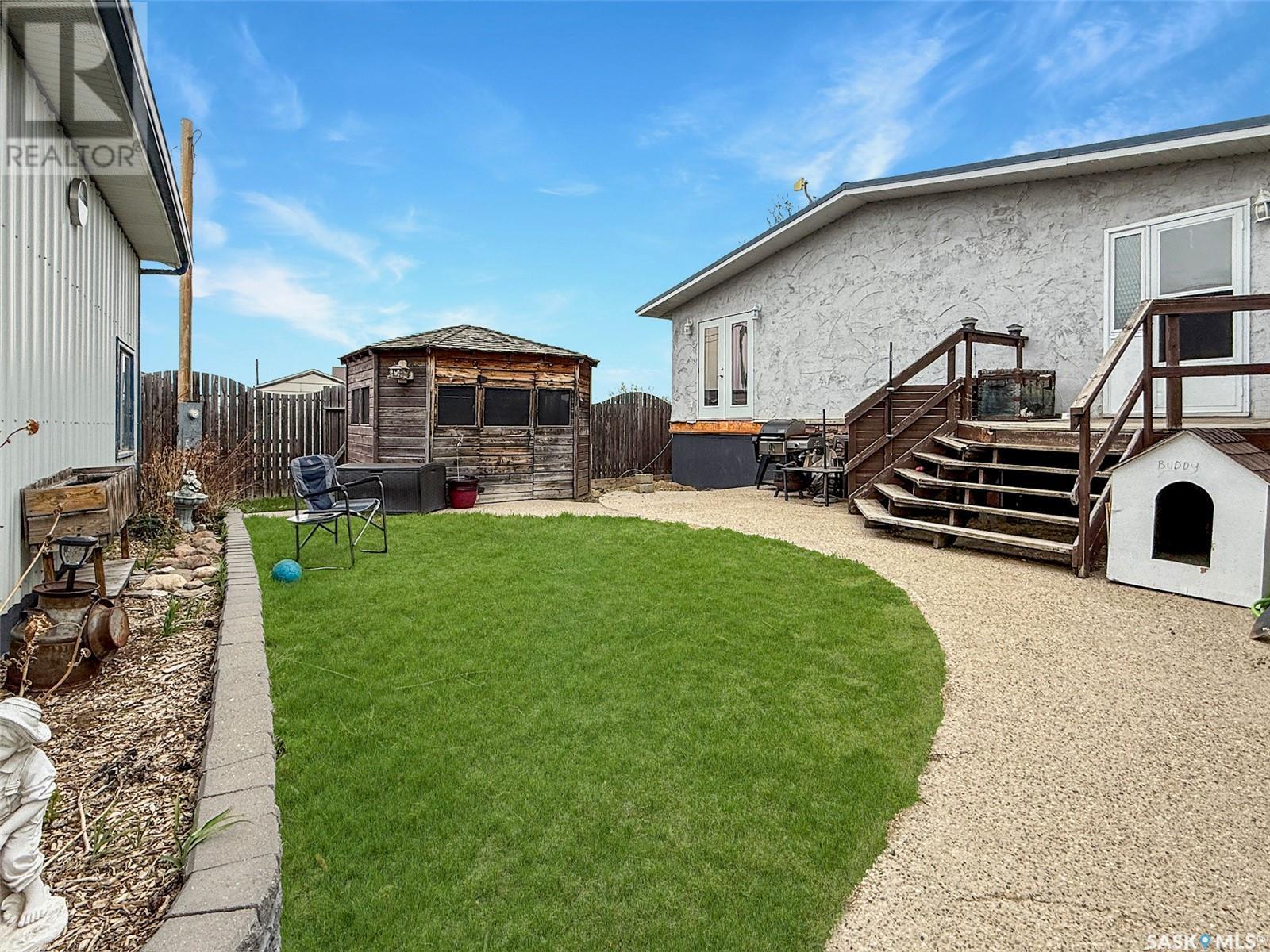 216 Pacific Avenue, Swift Current Rm No. 137, Saskatchewan  S9H 4V1 - Photo 35 - SK004470