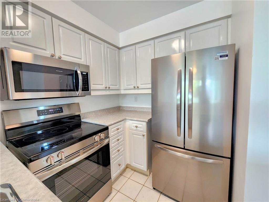 1276 Maple Crossing Boulevard Unit# 208, Burlington, Ontario  L7S 2J9 - Photo 3 - 40740190