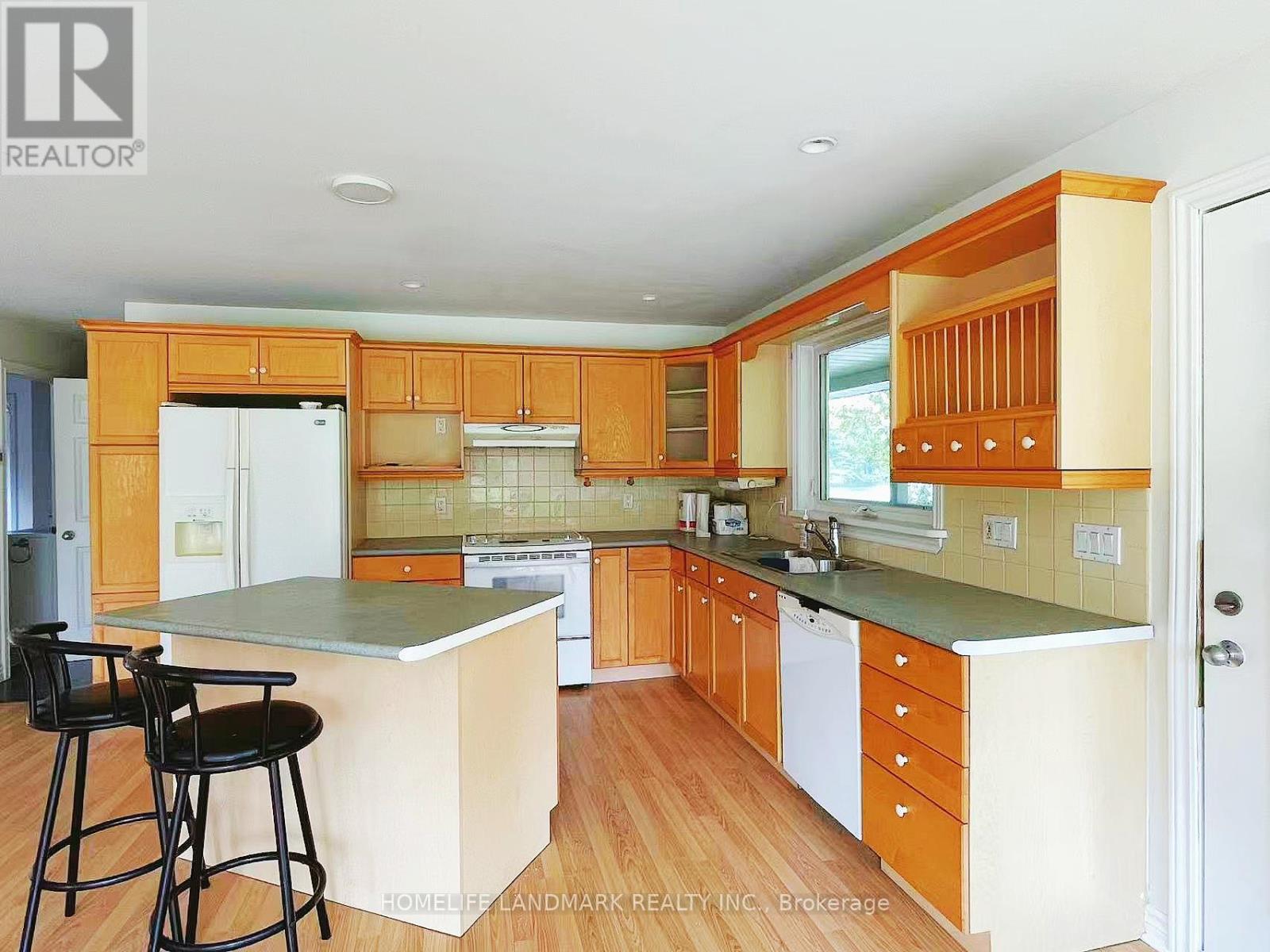 149 William Street, Parry Sound, Ontario  P2A 1W3 - Photo 13 - X12205727