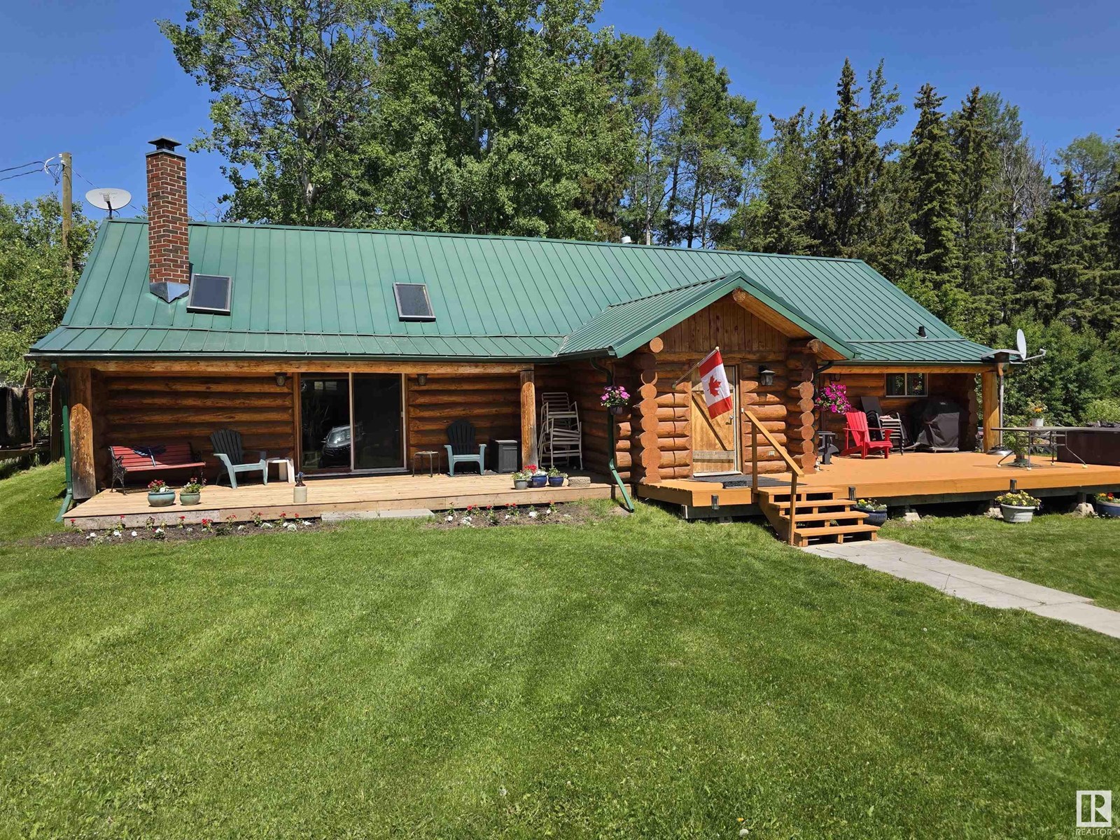 312 Lakeshore Dr, Rural Wetaskiwin County, Alberta  T0C 0T0 - Photo 1 - E4441765