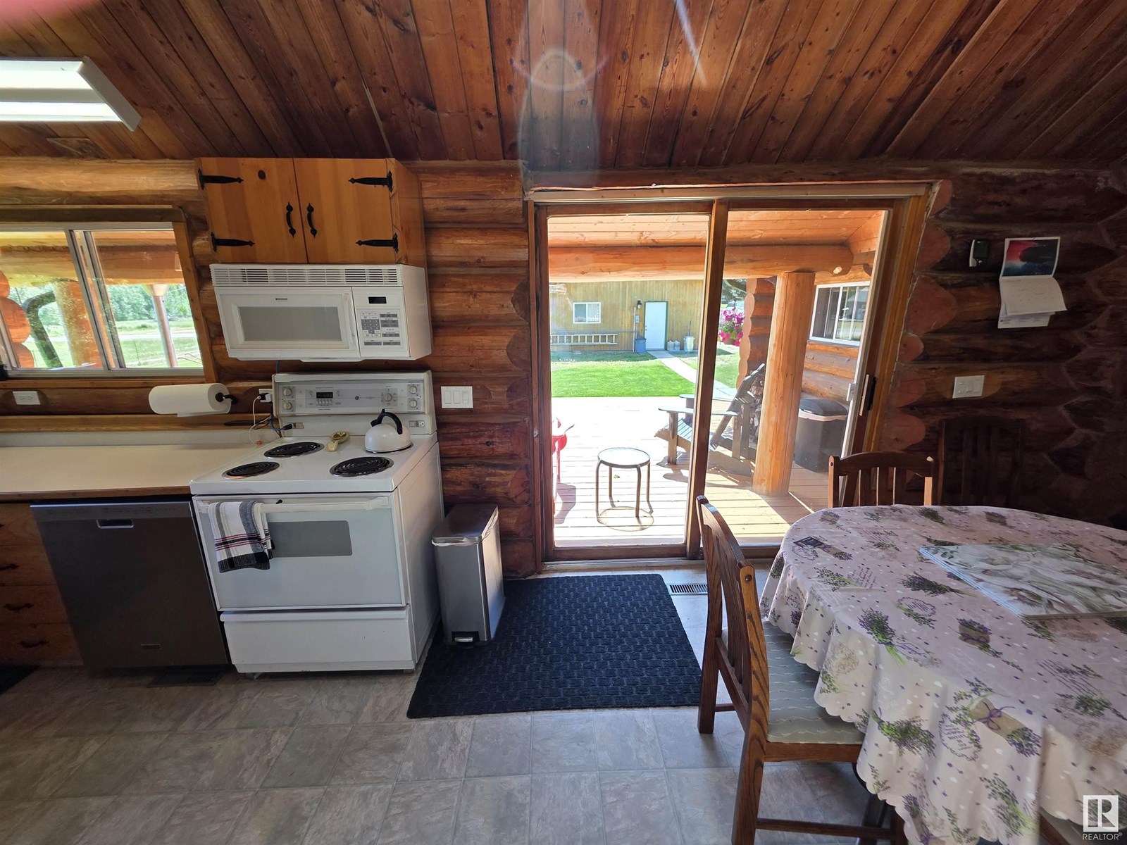 312 Lakeshore Dr, Rural Wetaskiwin County, Alberta  T0C 0T0 - Photo 12 - E4441765