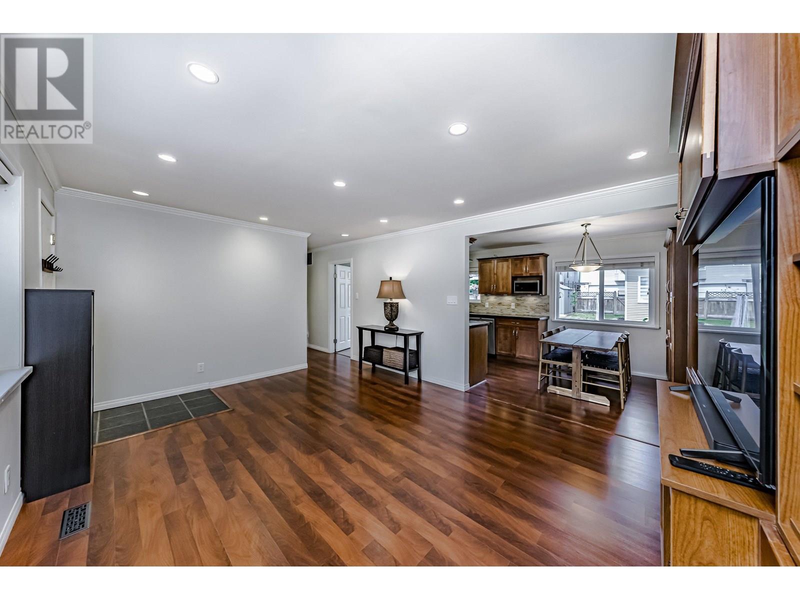 2643 Larkin Avenue, Port Coquitlam, British Columbia  V3B 2H8 - Photo 4 - R3007433