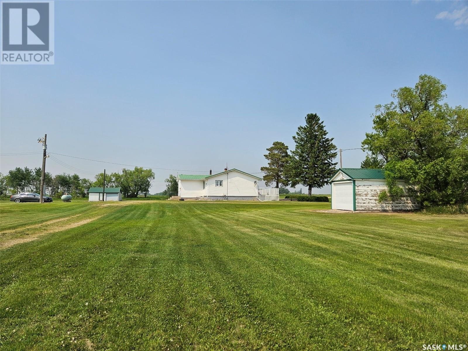 Boutin Acreage, Manor, Saskatchewan  S0C 1R0 - Photo 10 - SK009166